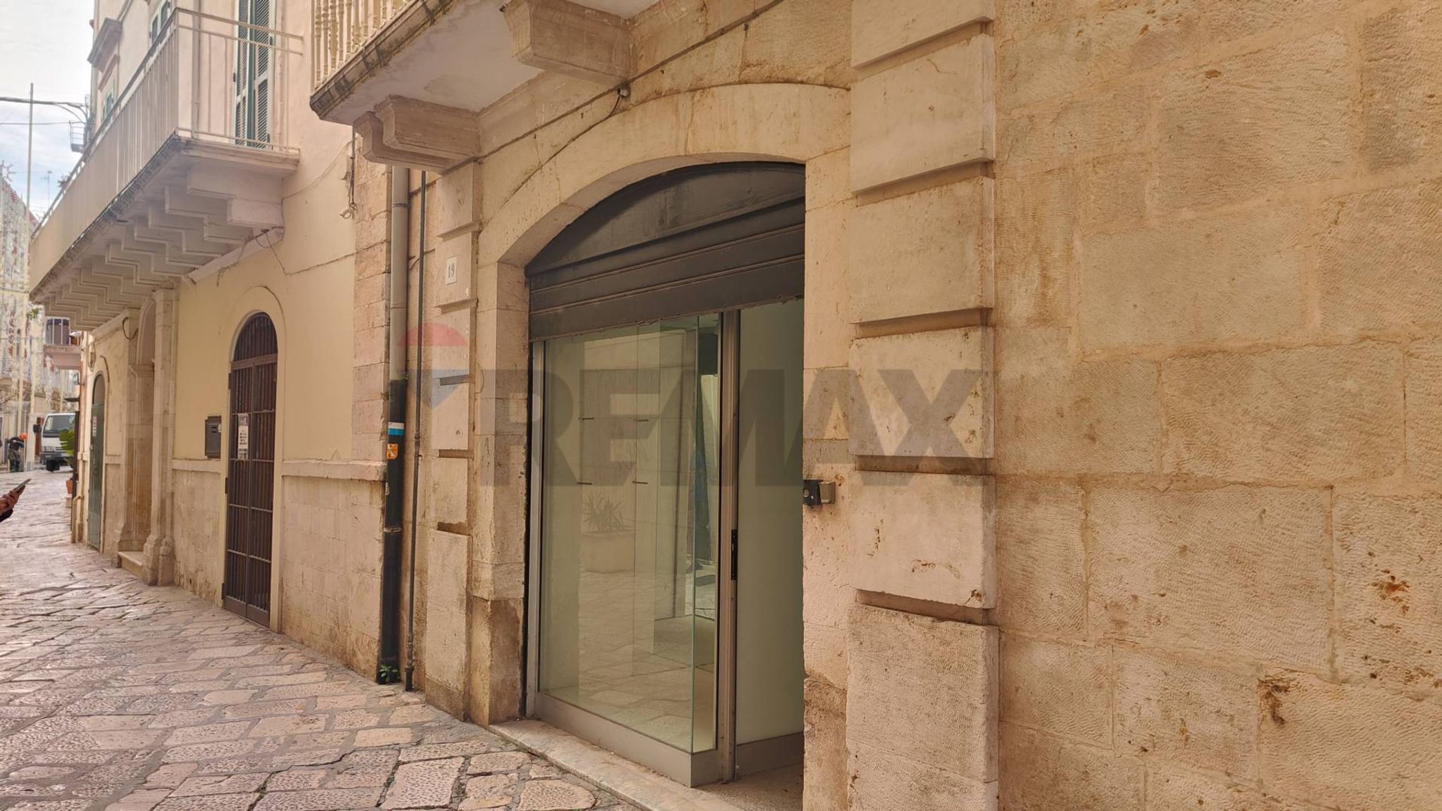 Edificio all'aperto
