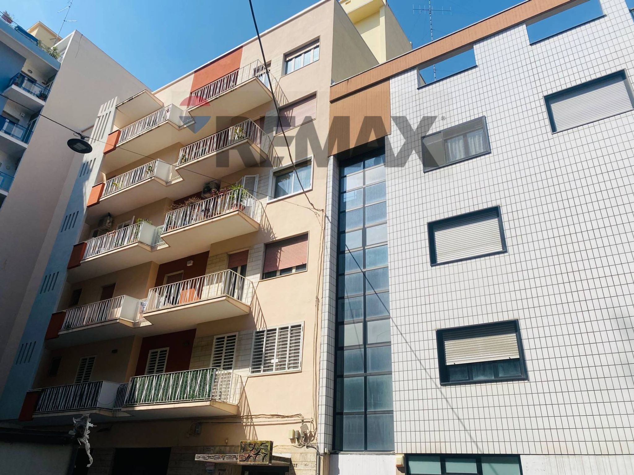 Edificio all'aperto