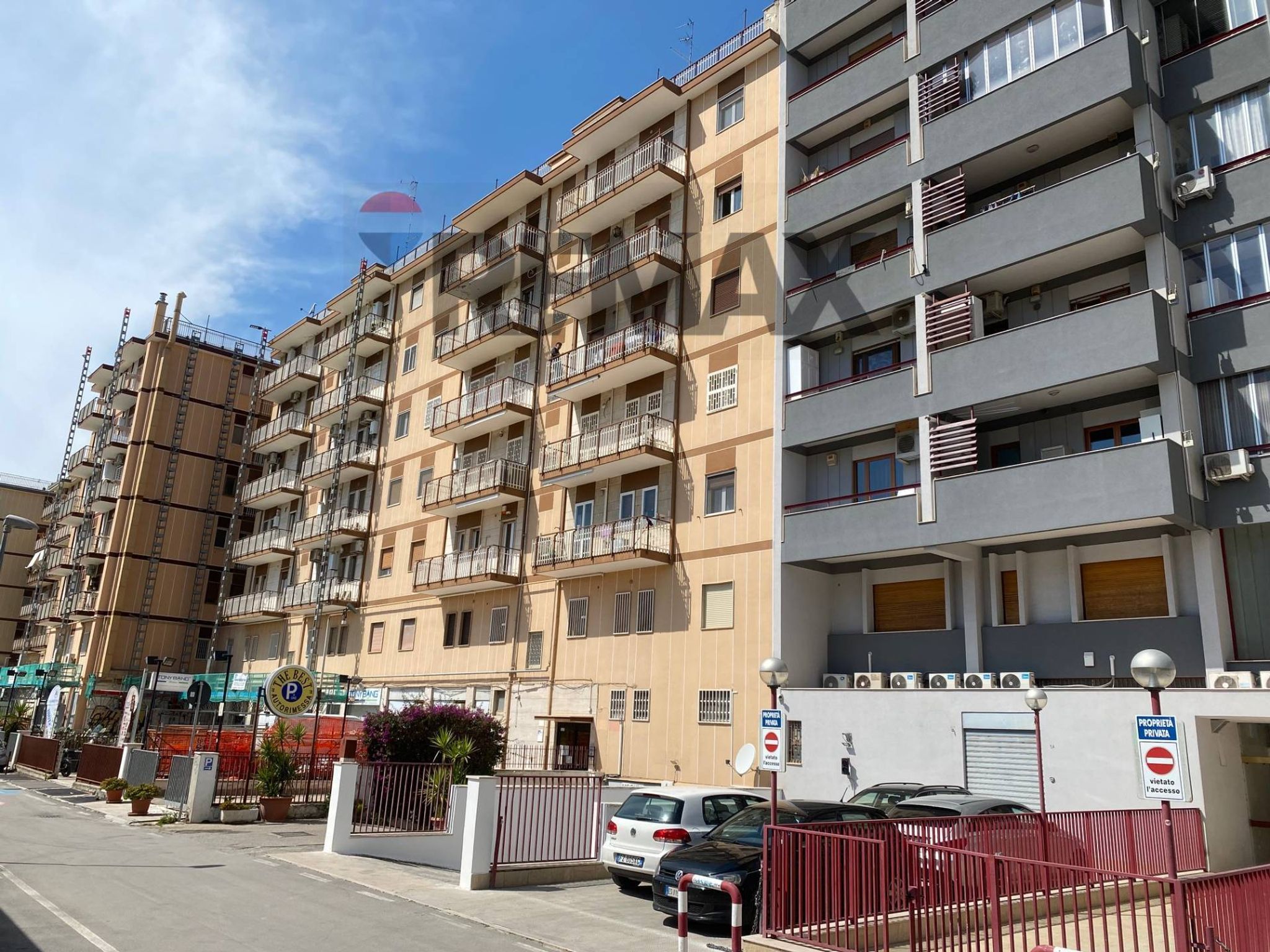 Edificio all'aperto