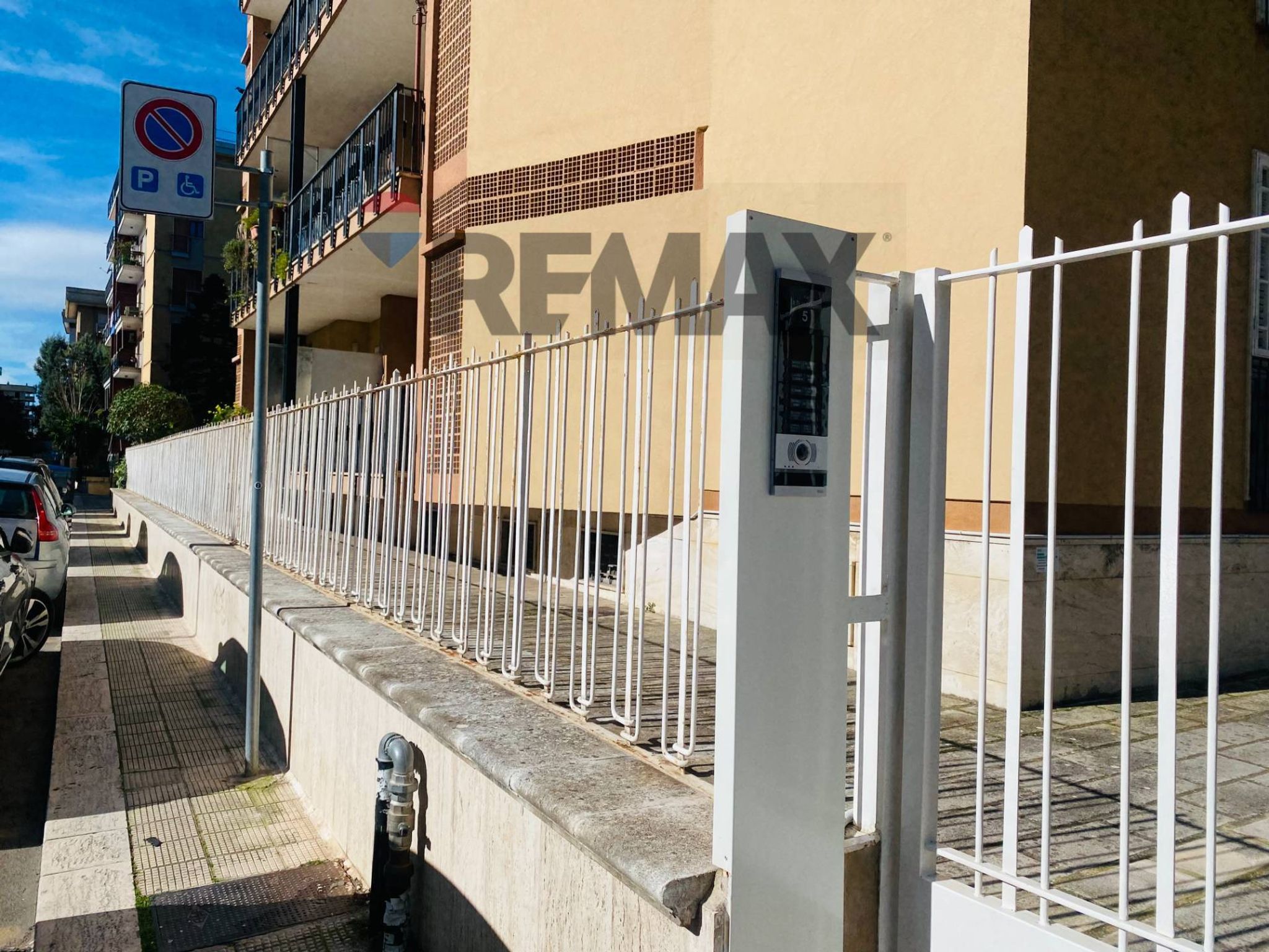 Edificio all'aperto