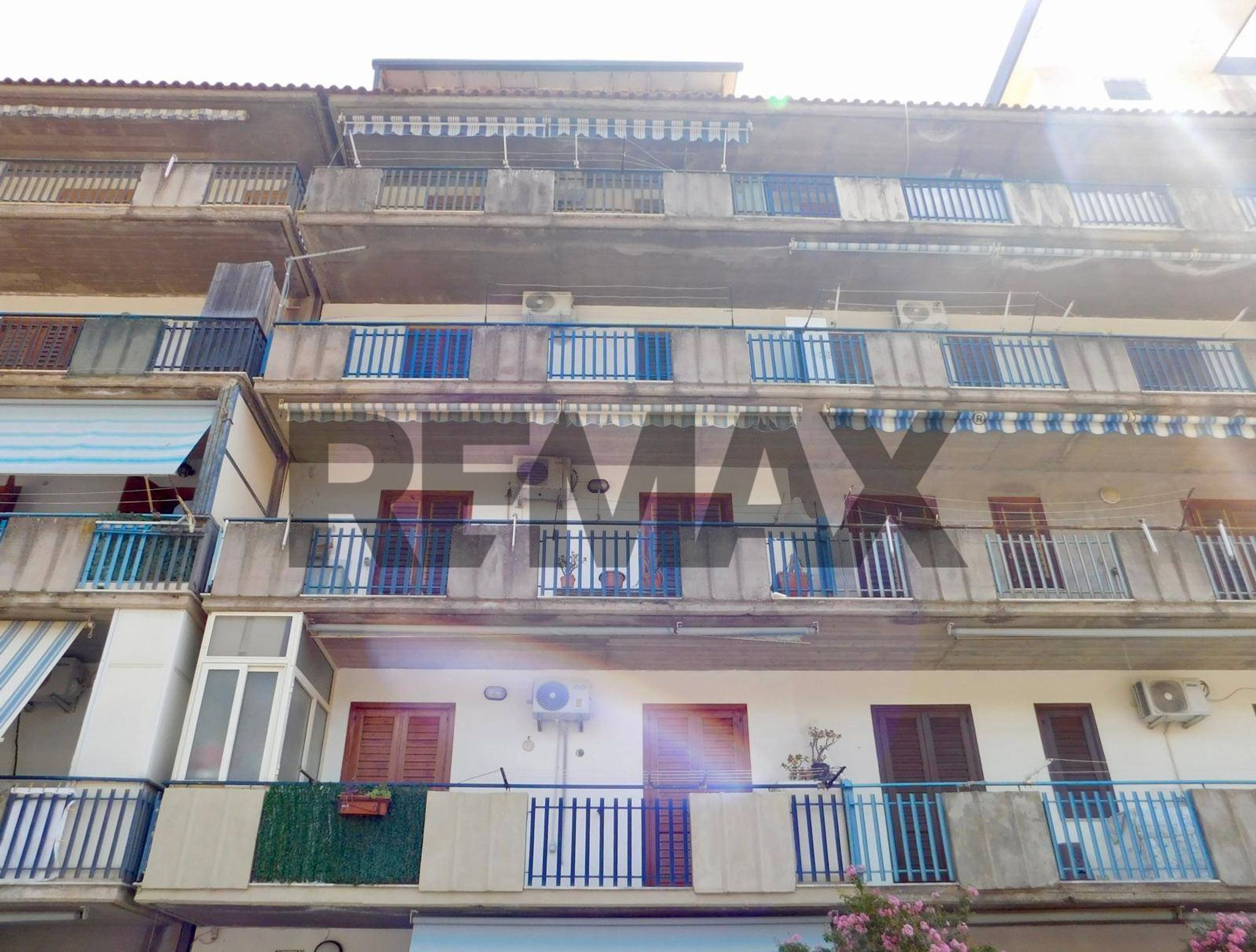 Edificio all'aperto