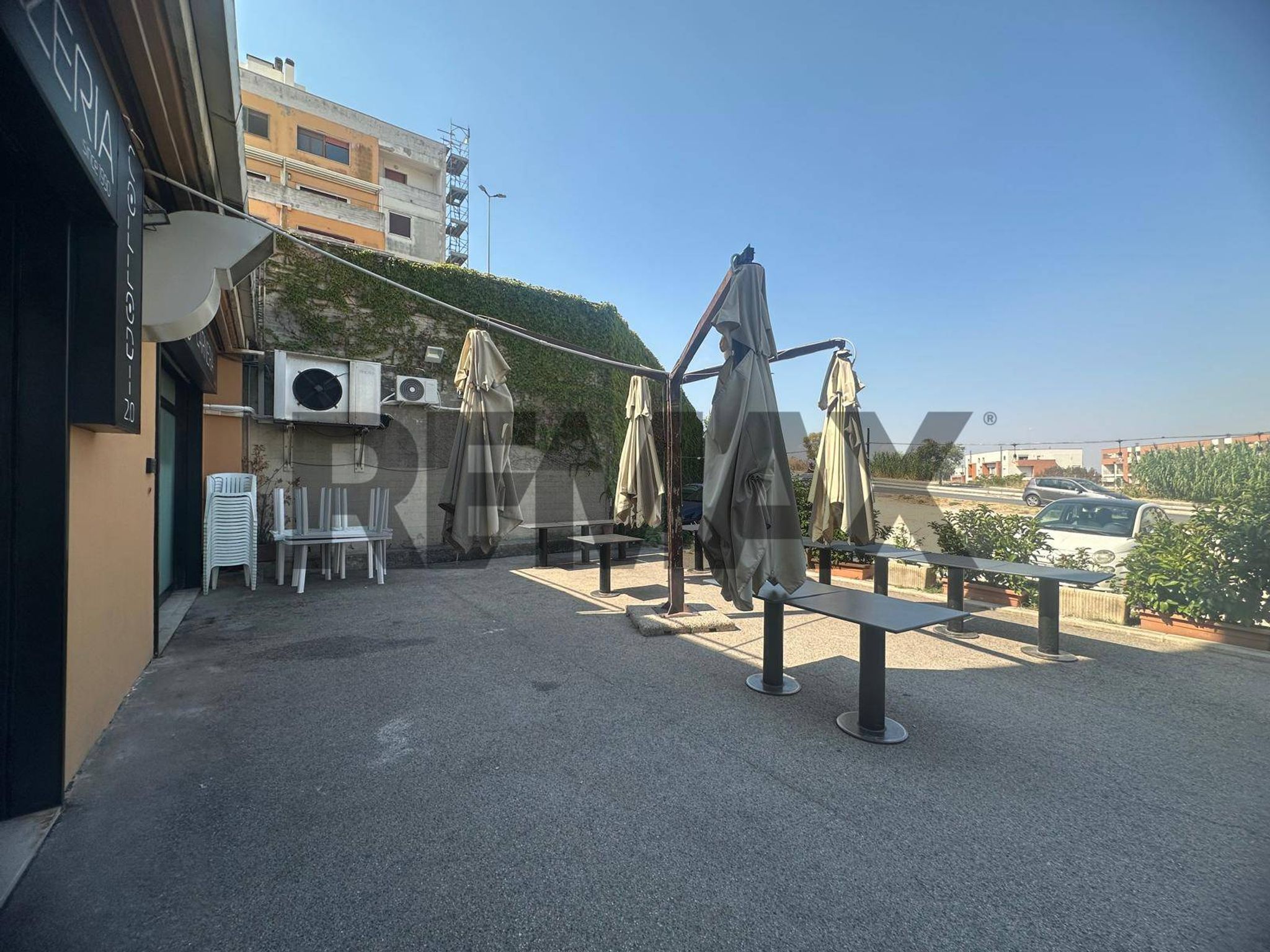 Edificio all'aperto