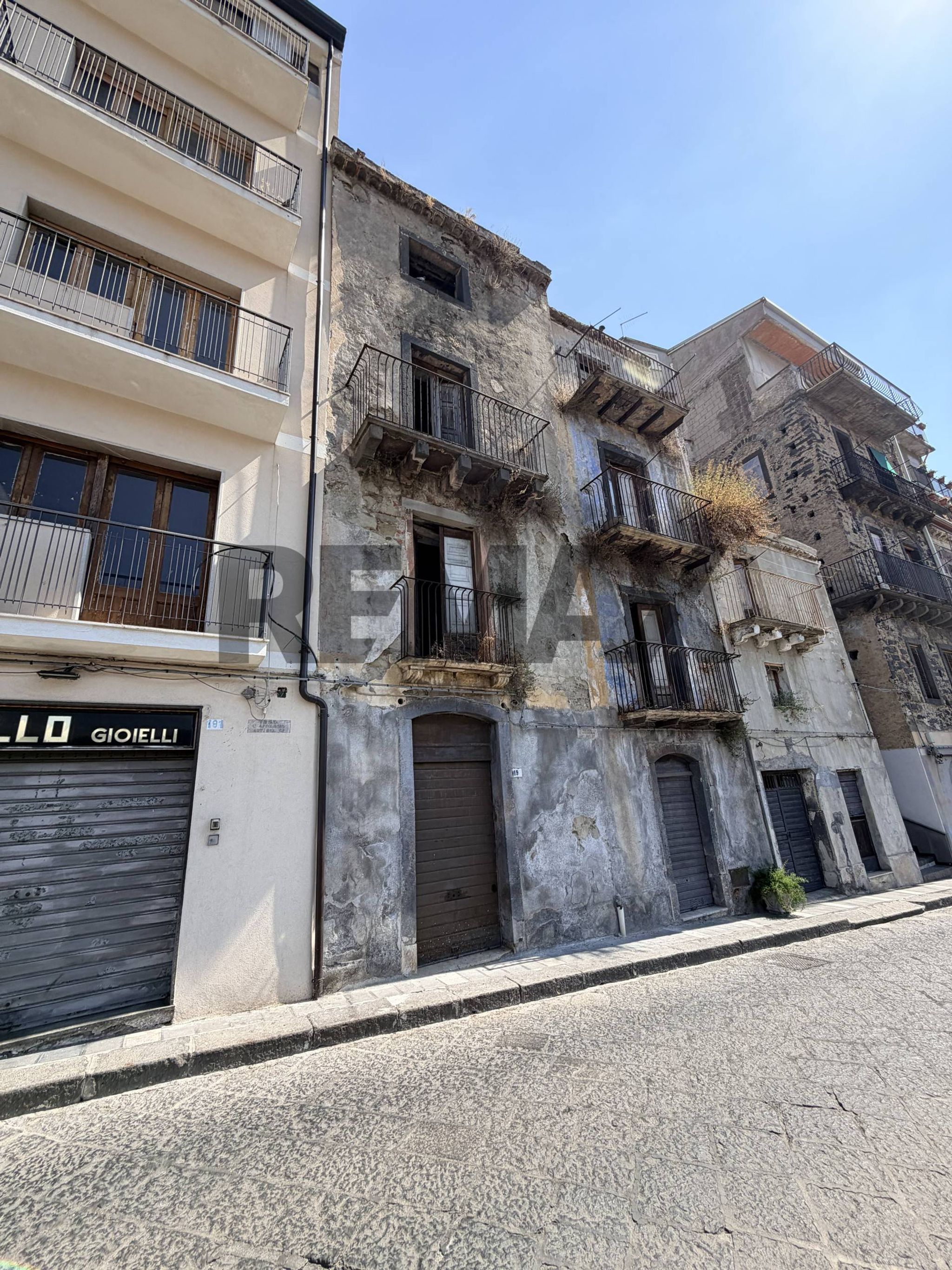 Edificio all'aperto