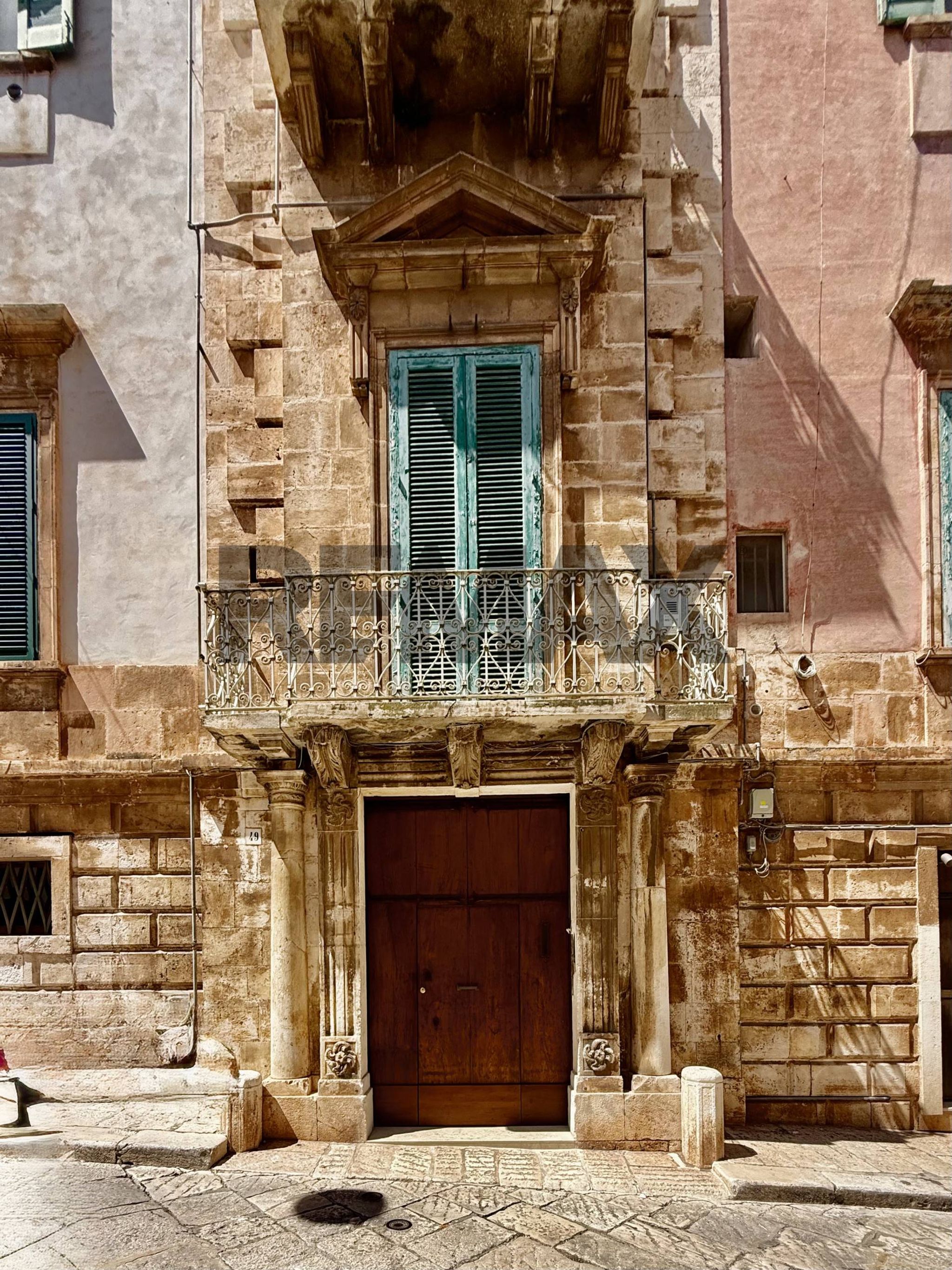 Edificio all'aperto