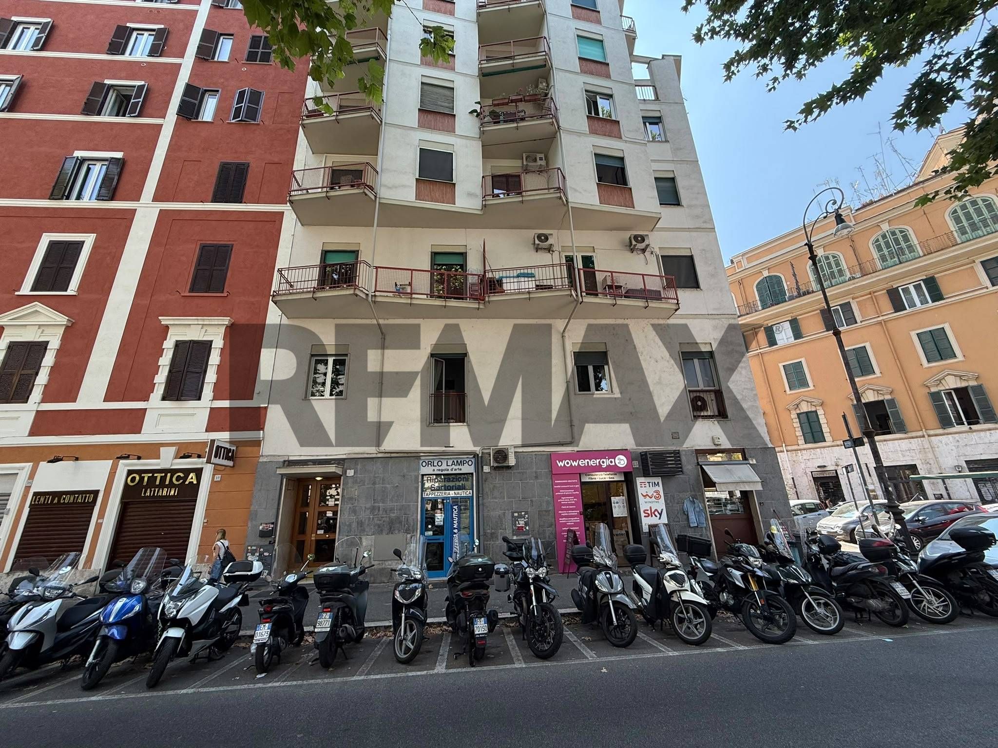 Edificio all'aperto