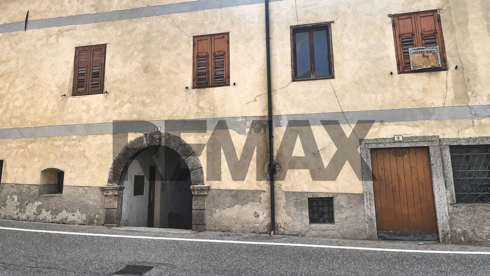 Edificio all'aperto