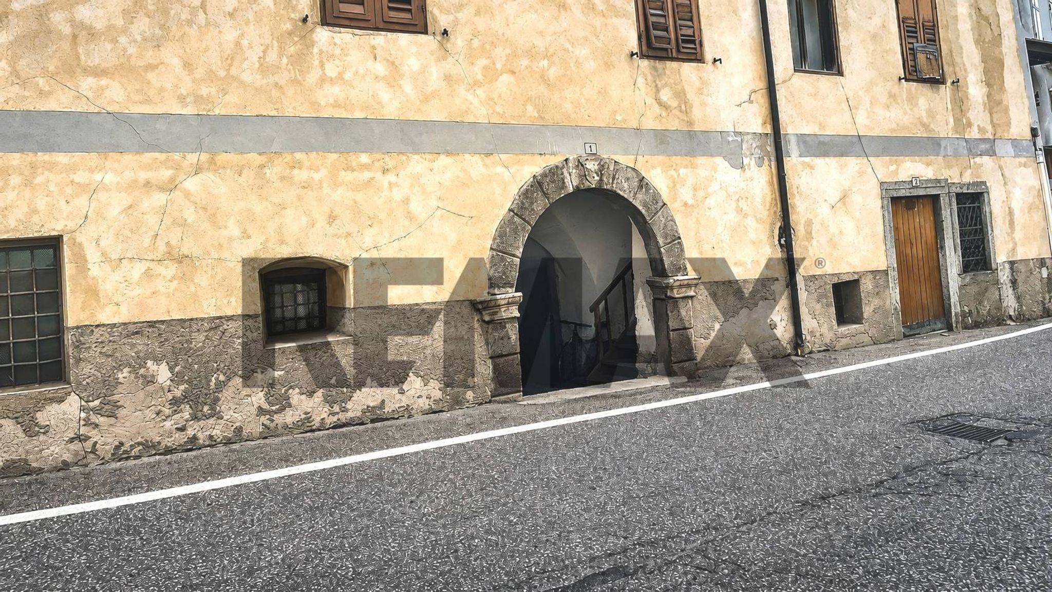 Edificio all'aperto