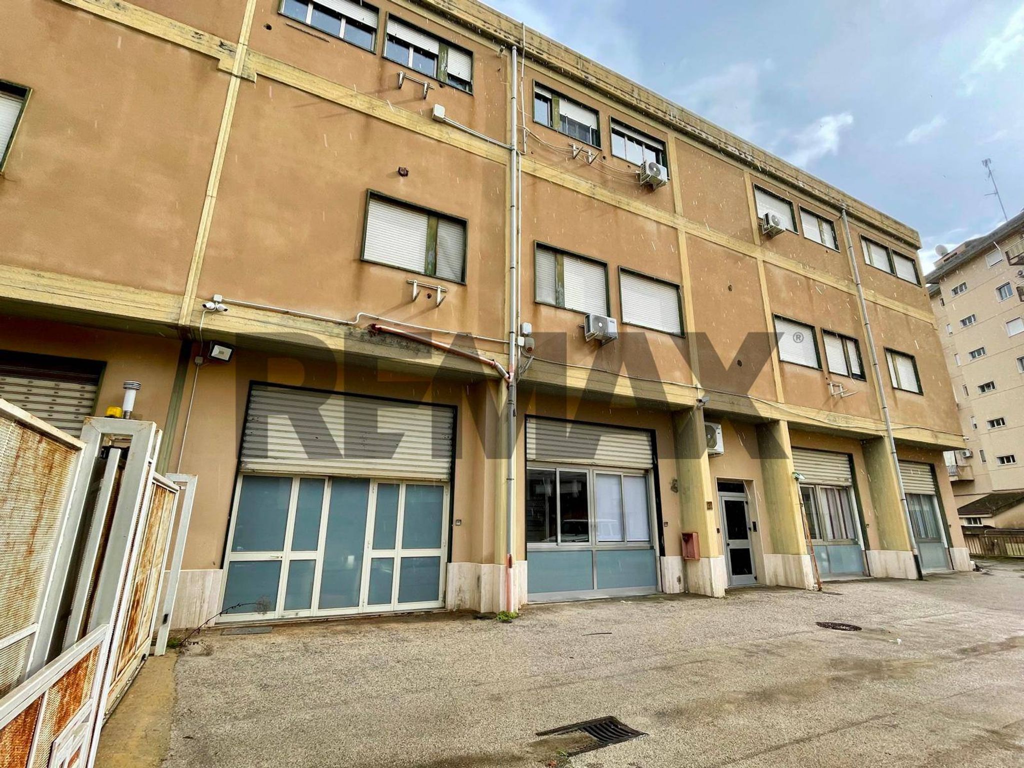 Edificio all'aperto