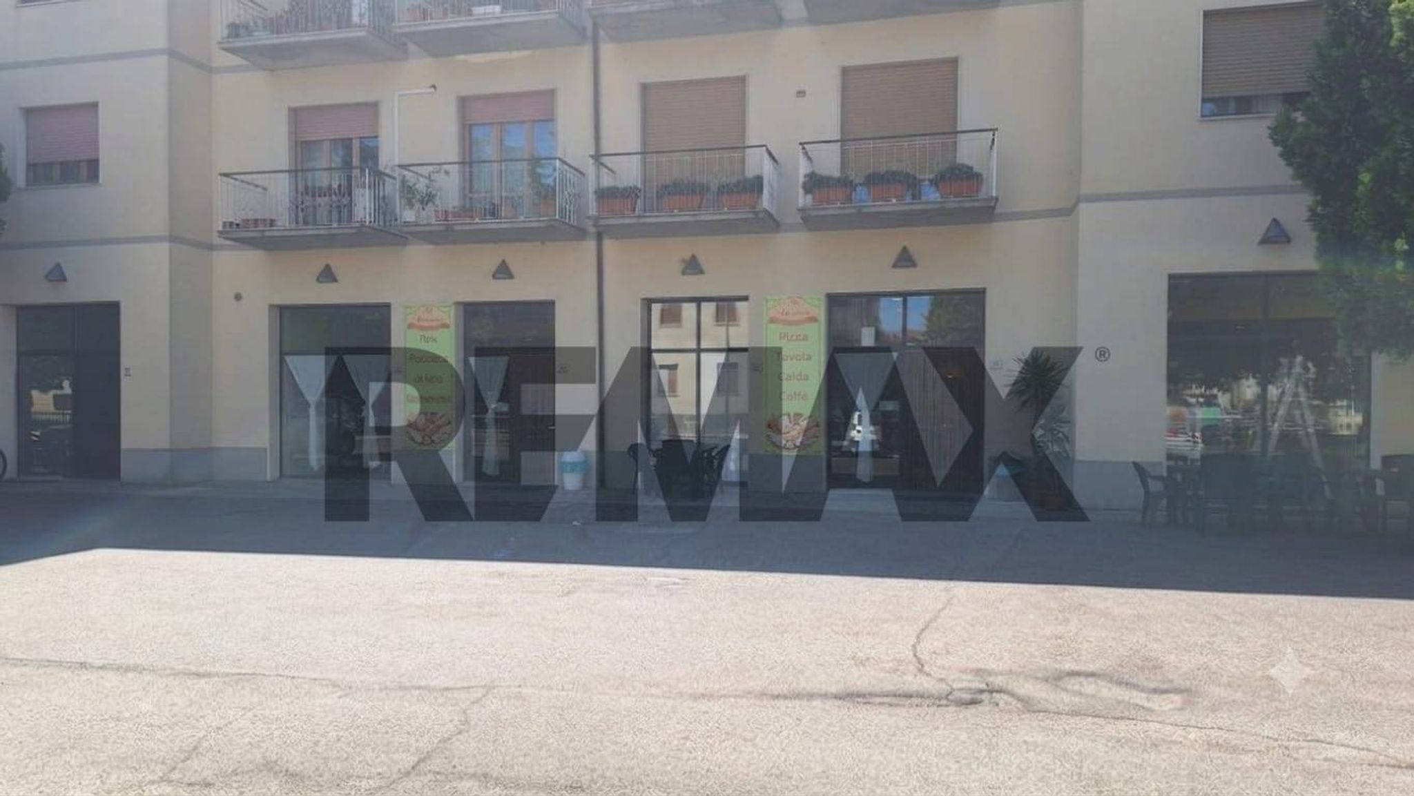 Edificio all'aperto