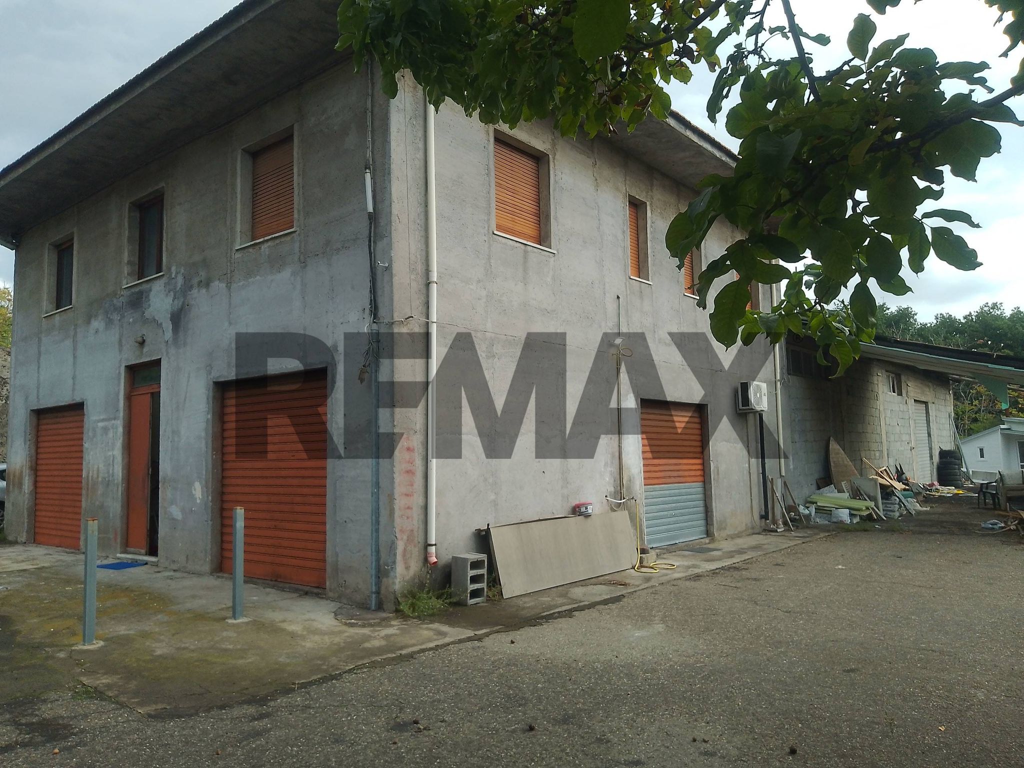 Edificio all'aperto