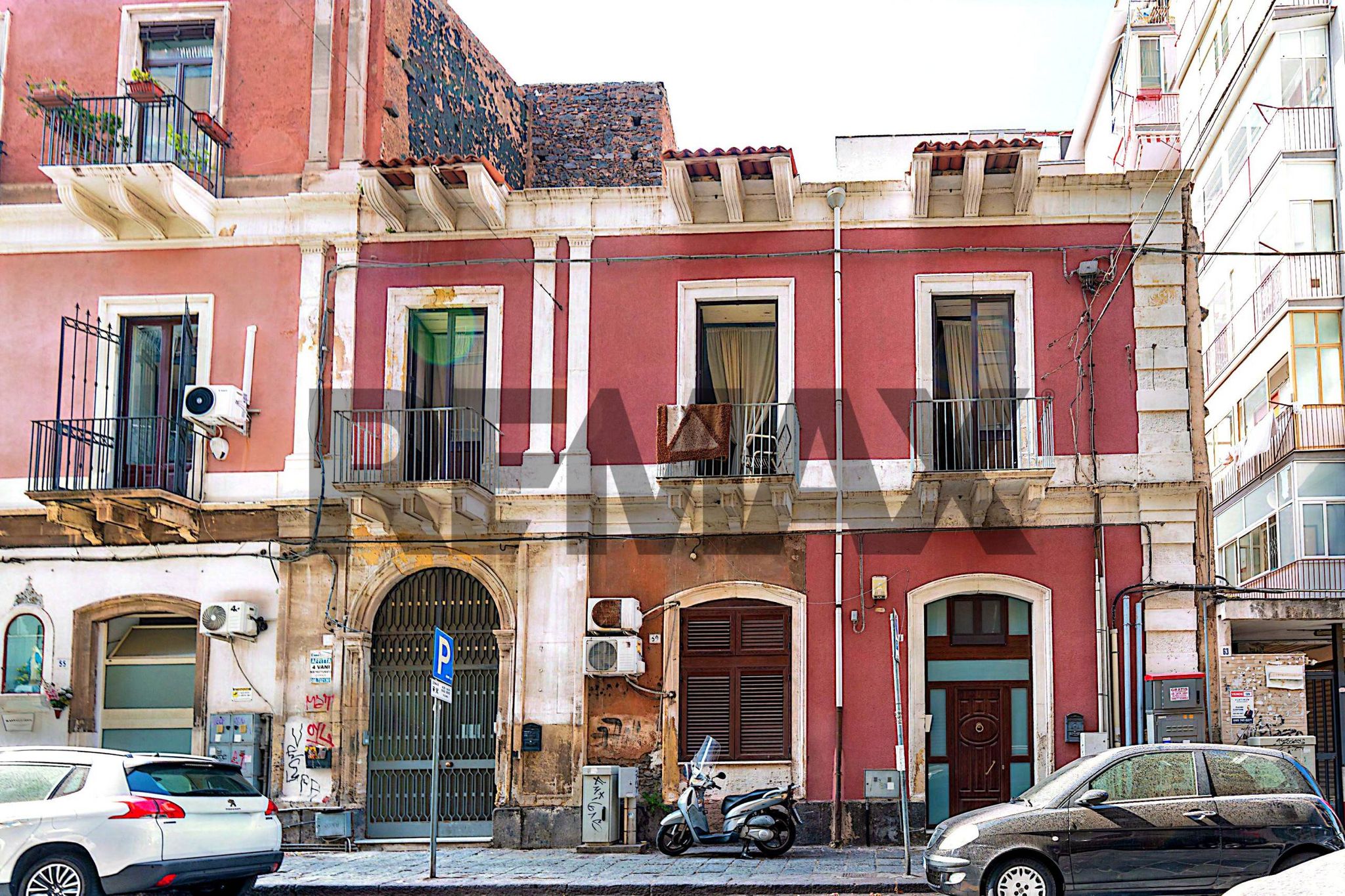 Edificio all'aperto