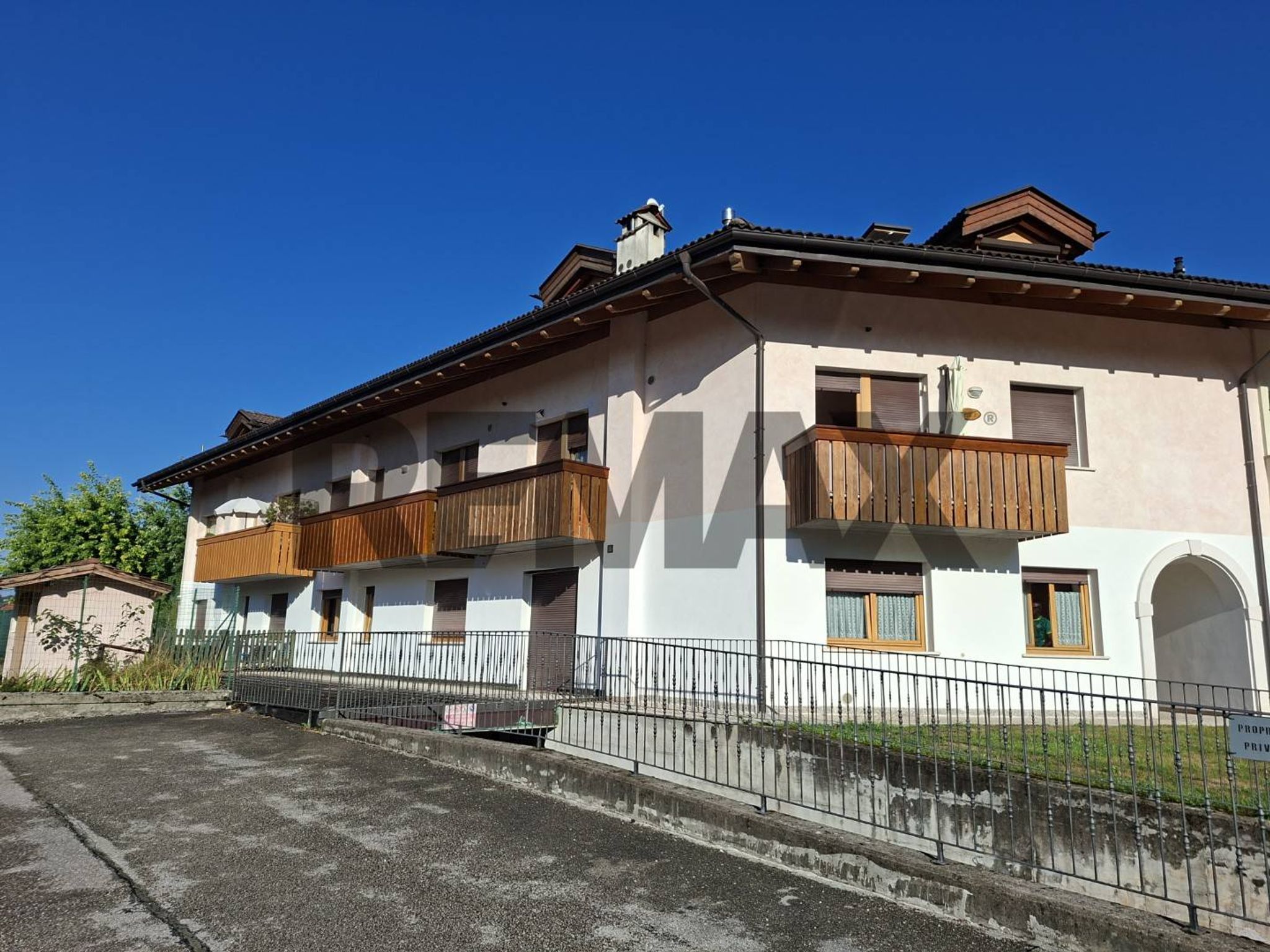 Edificio all'aperto