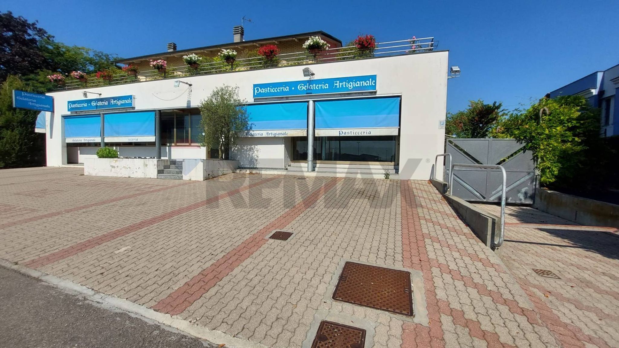Edificio all'aperto