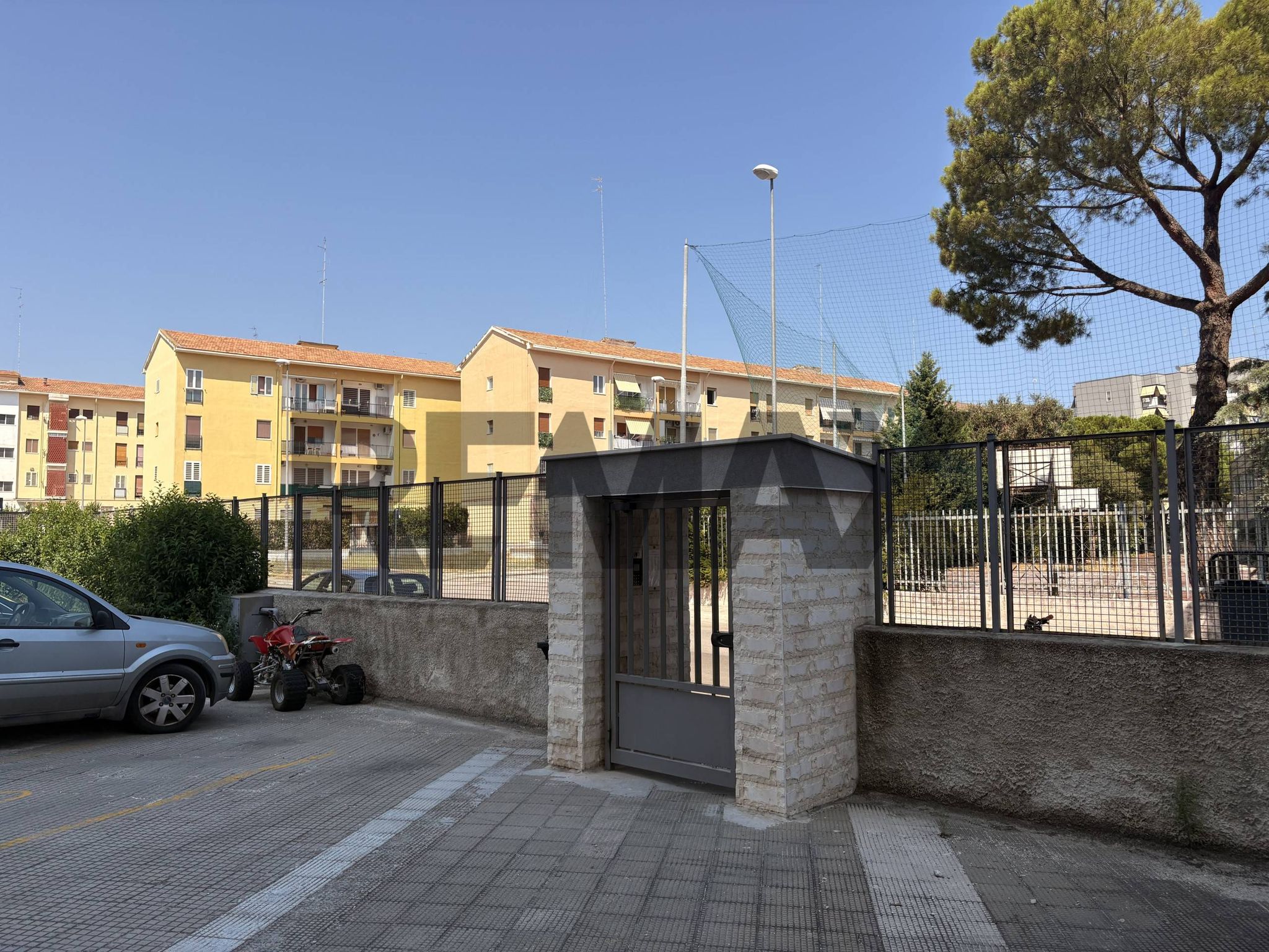 Edificio all'aperto