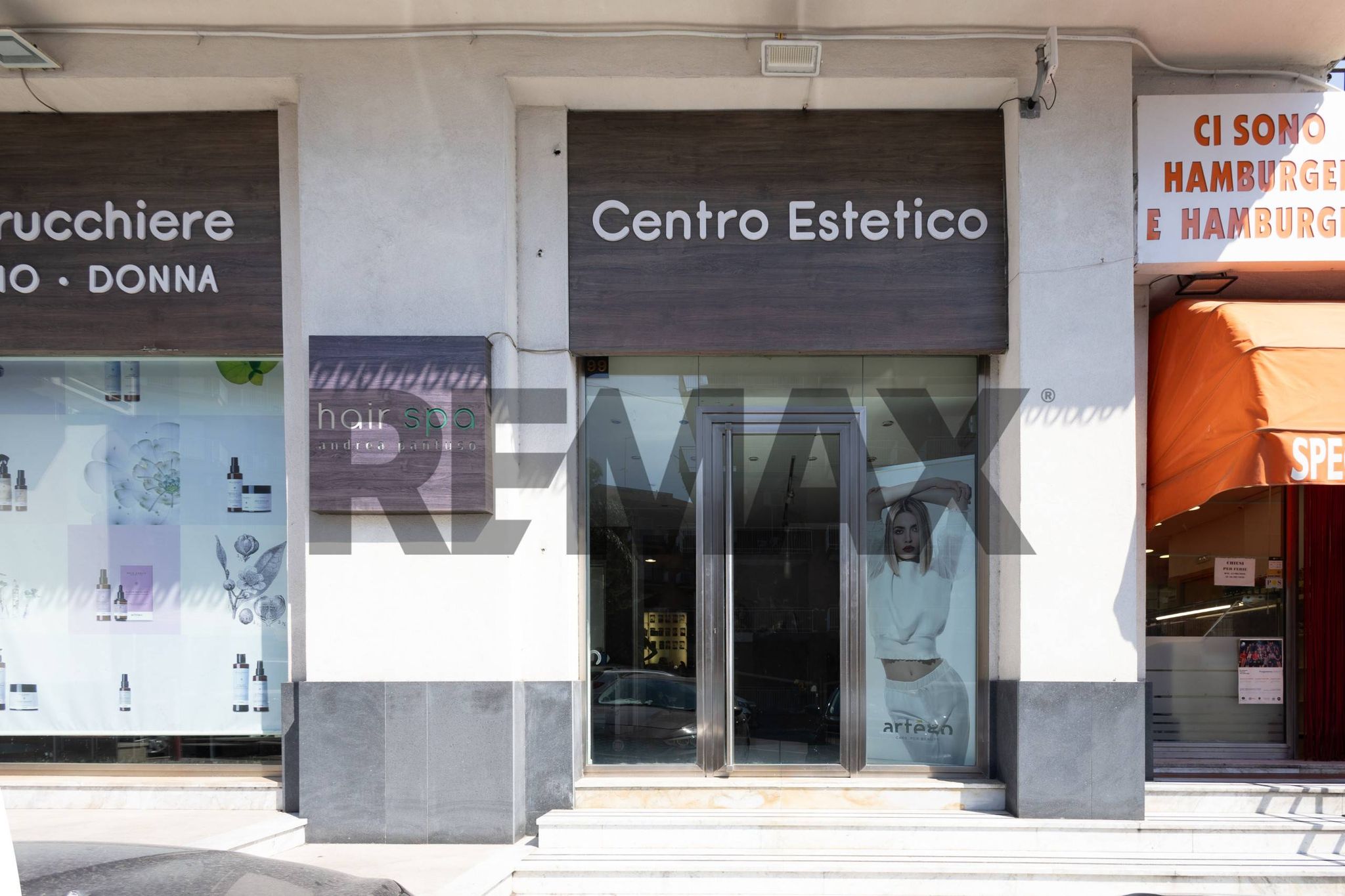 Edificio all'aperto