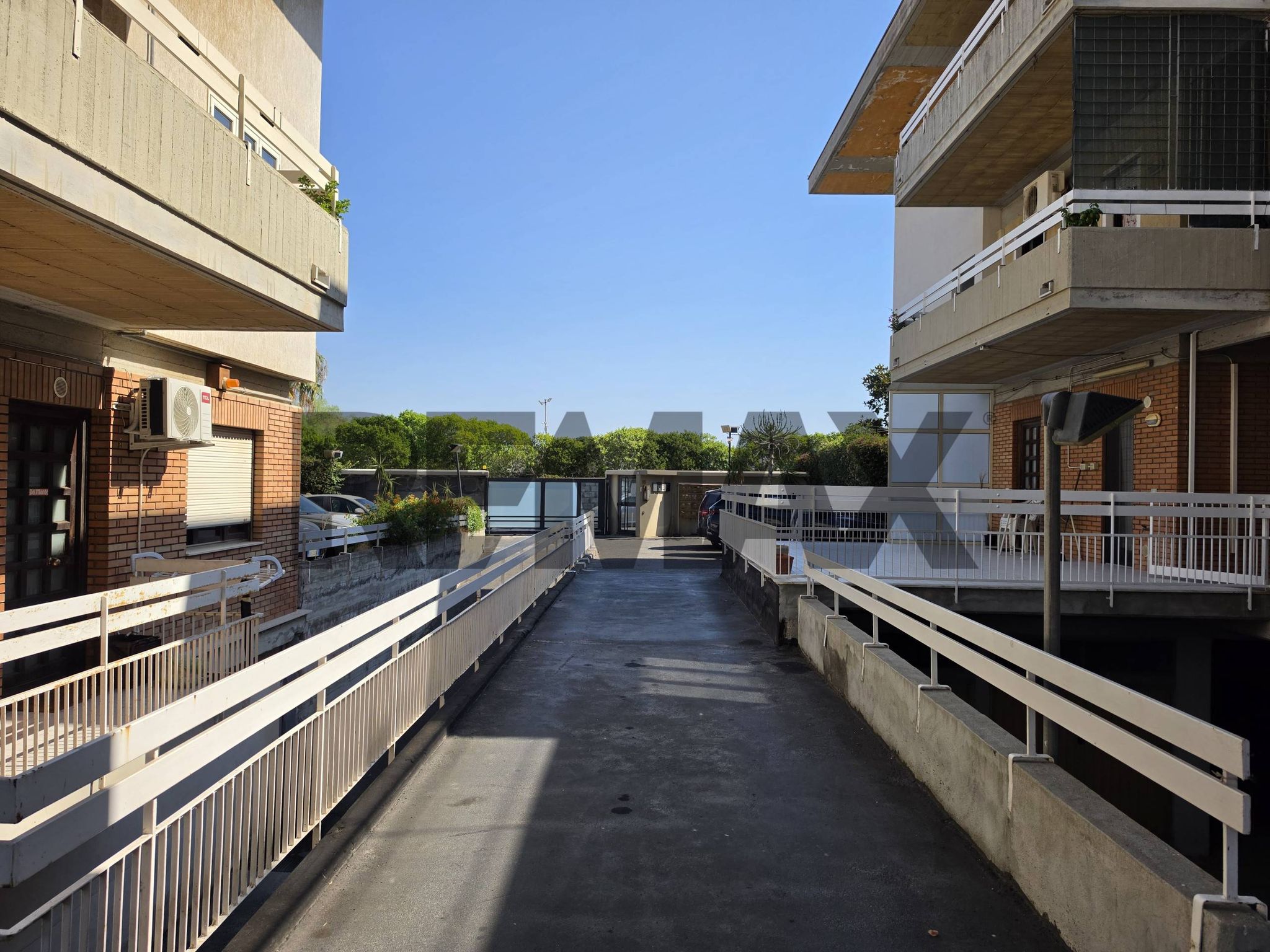 Edificio all'aperto