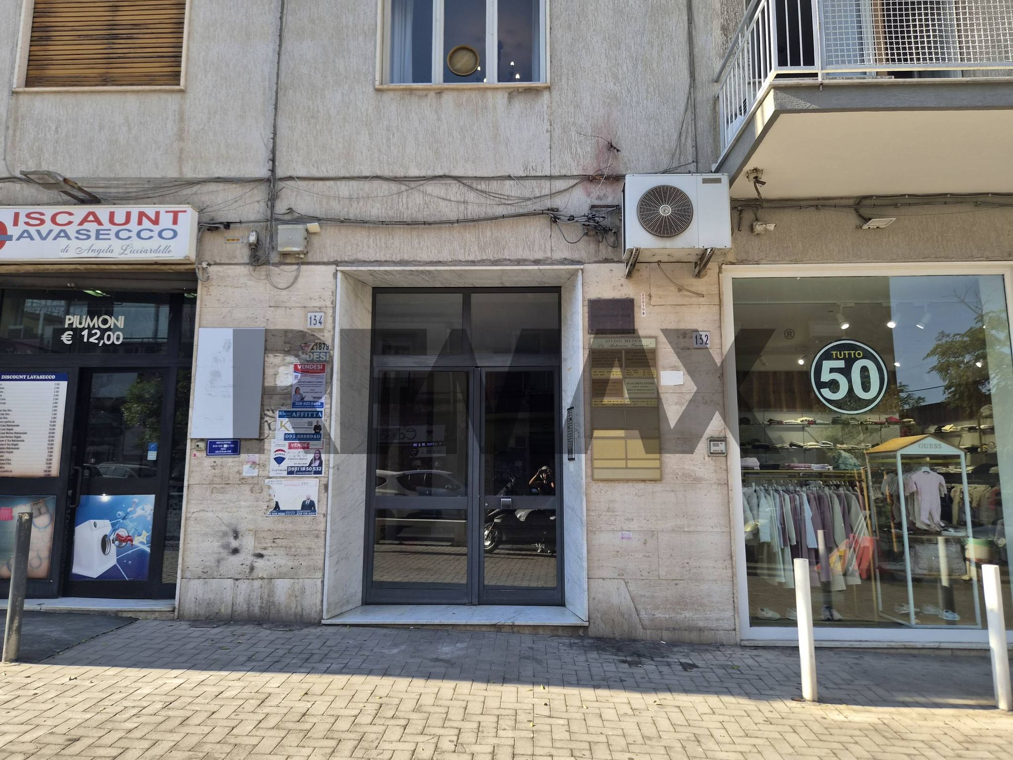 Edificio all'aperto