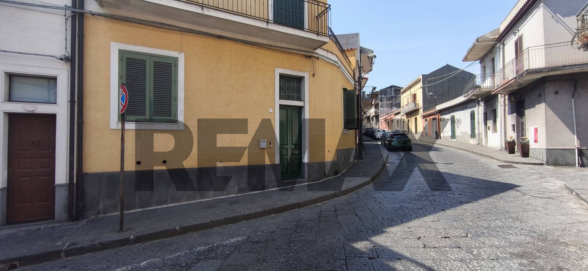 Immobile a Santa Venerina