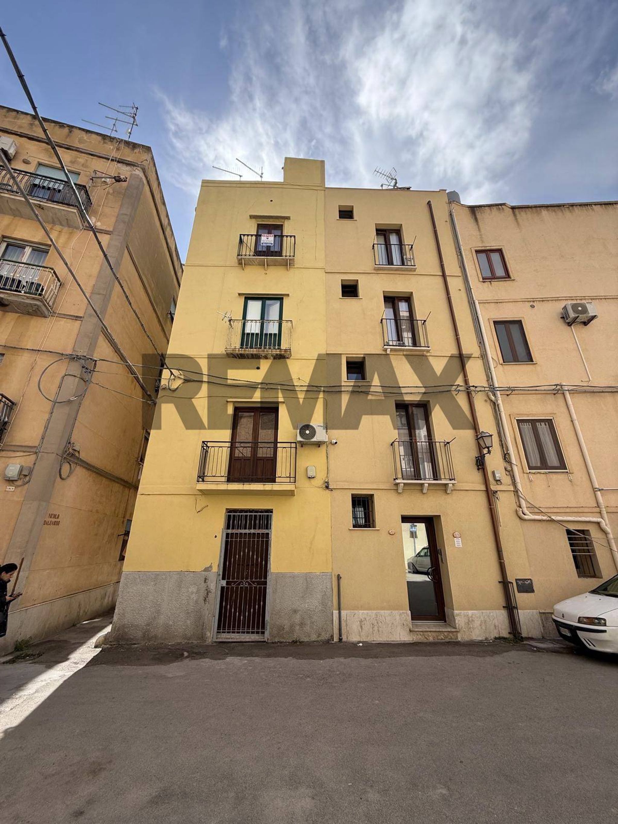 Edificio all'aperto