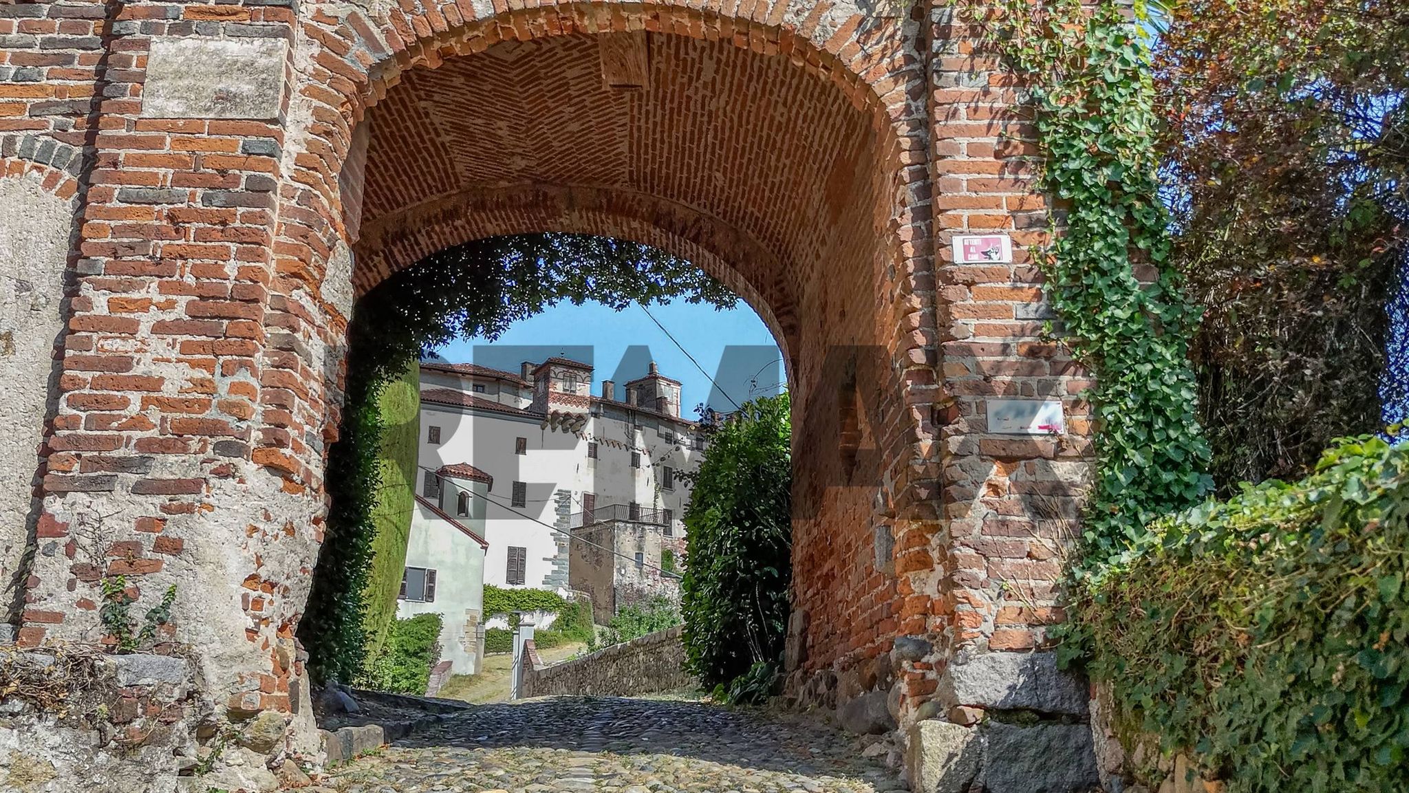 Edificio all'aperto