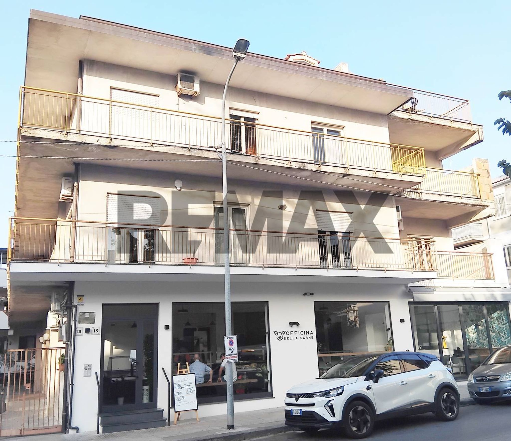 Edificio all'aperto