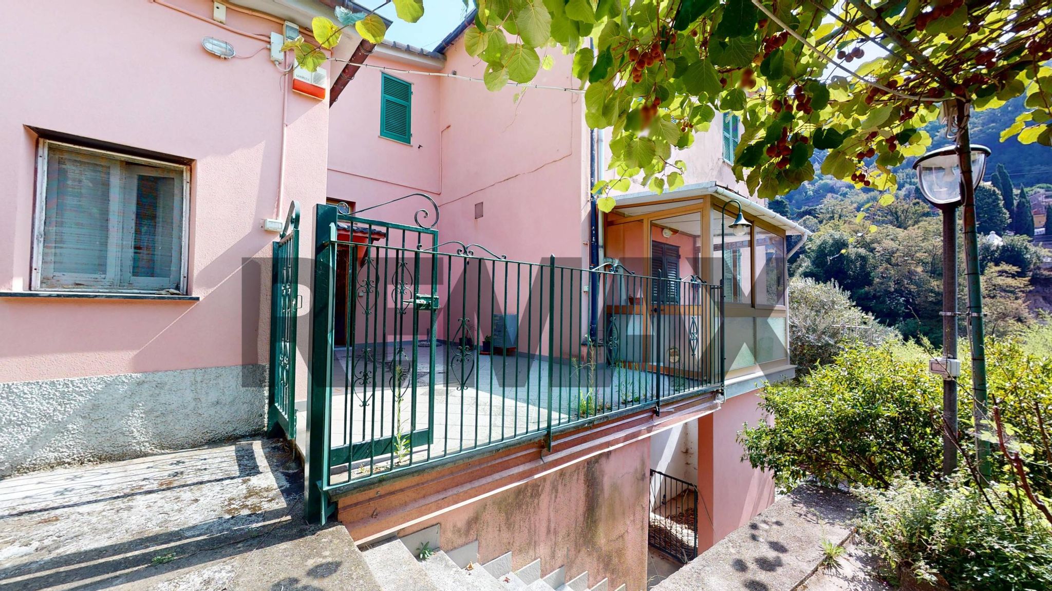 Property in Avegno