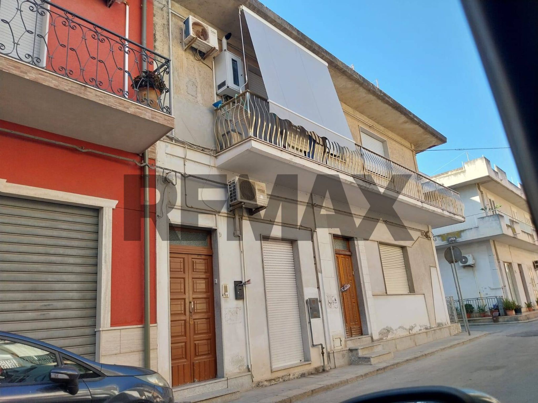Edificio all'aperto