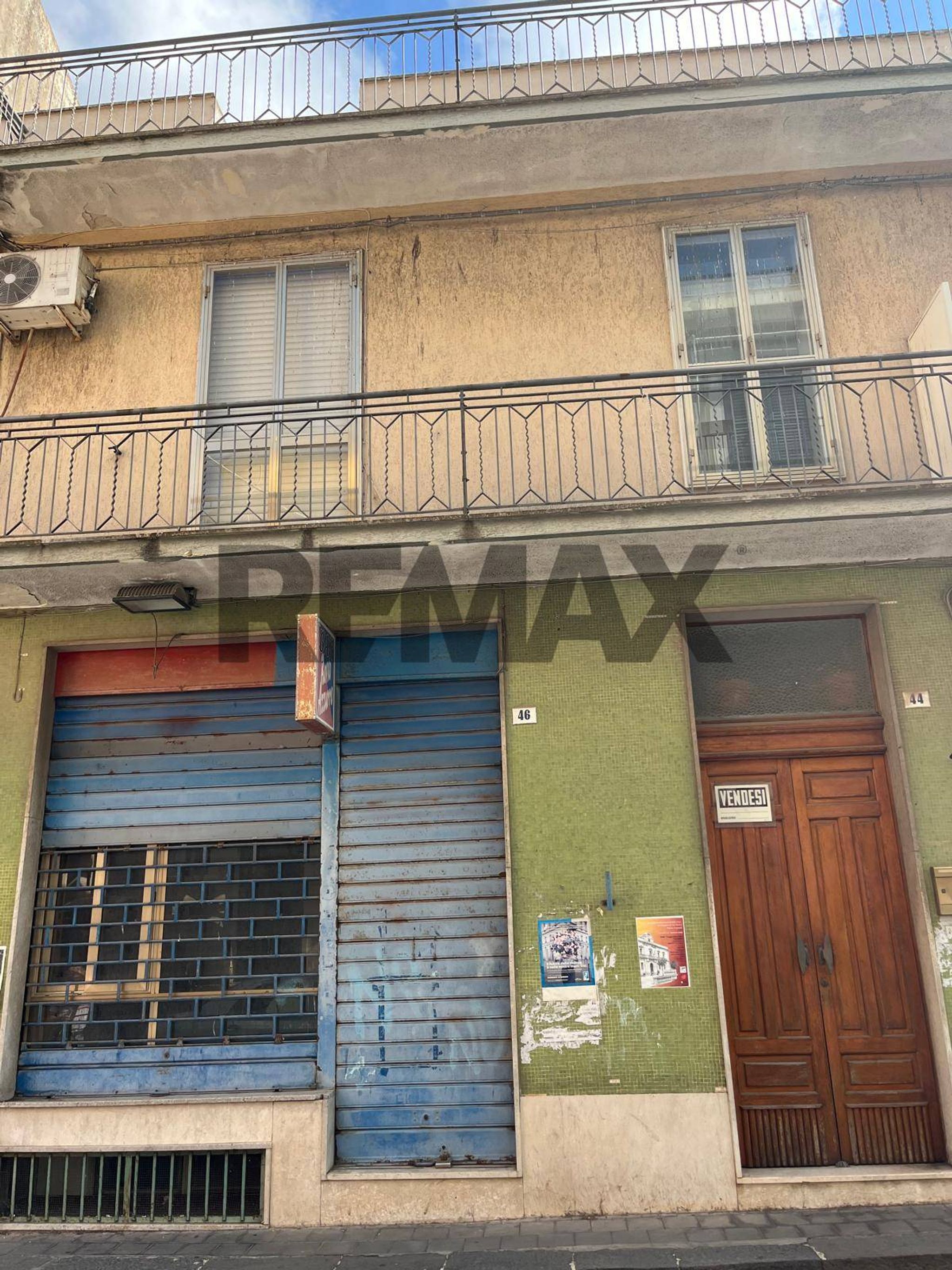 Edificio all'aperto