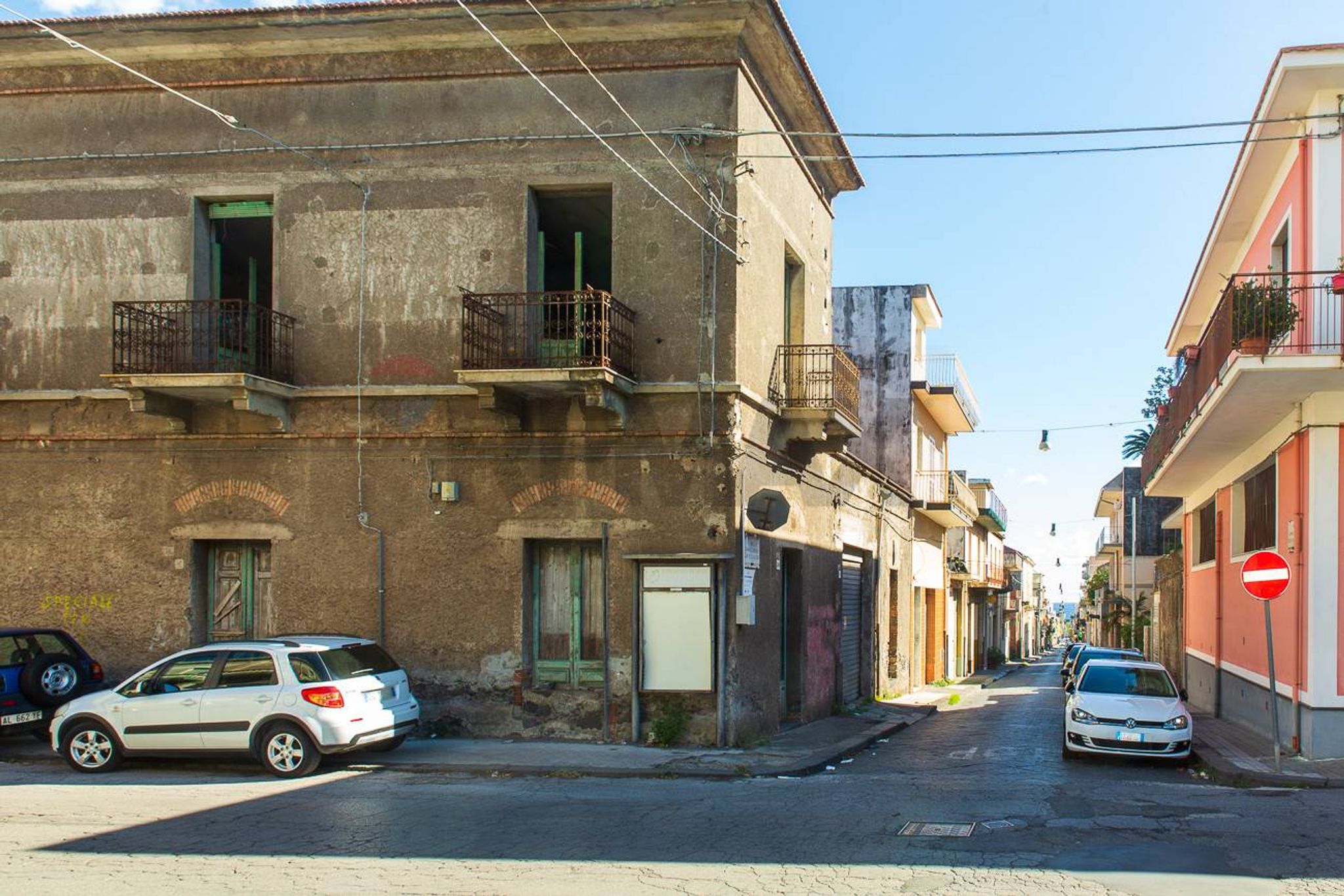 Via Vespri/Via Cavour
