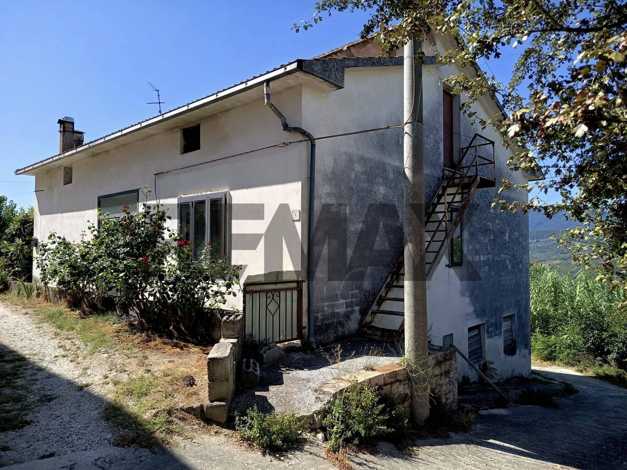 Casa all'aperto