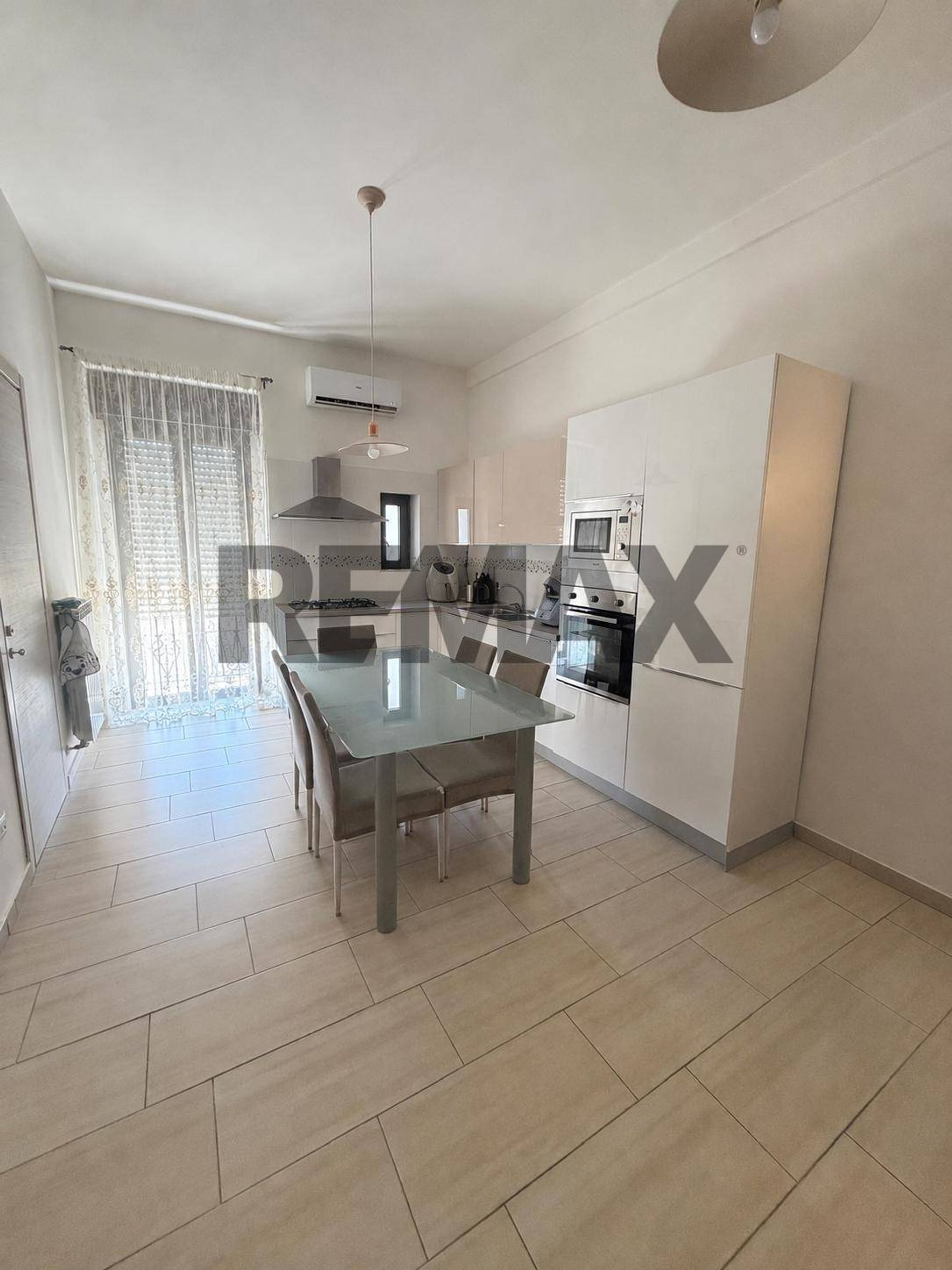 Property in Ururi