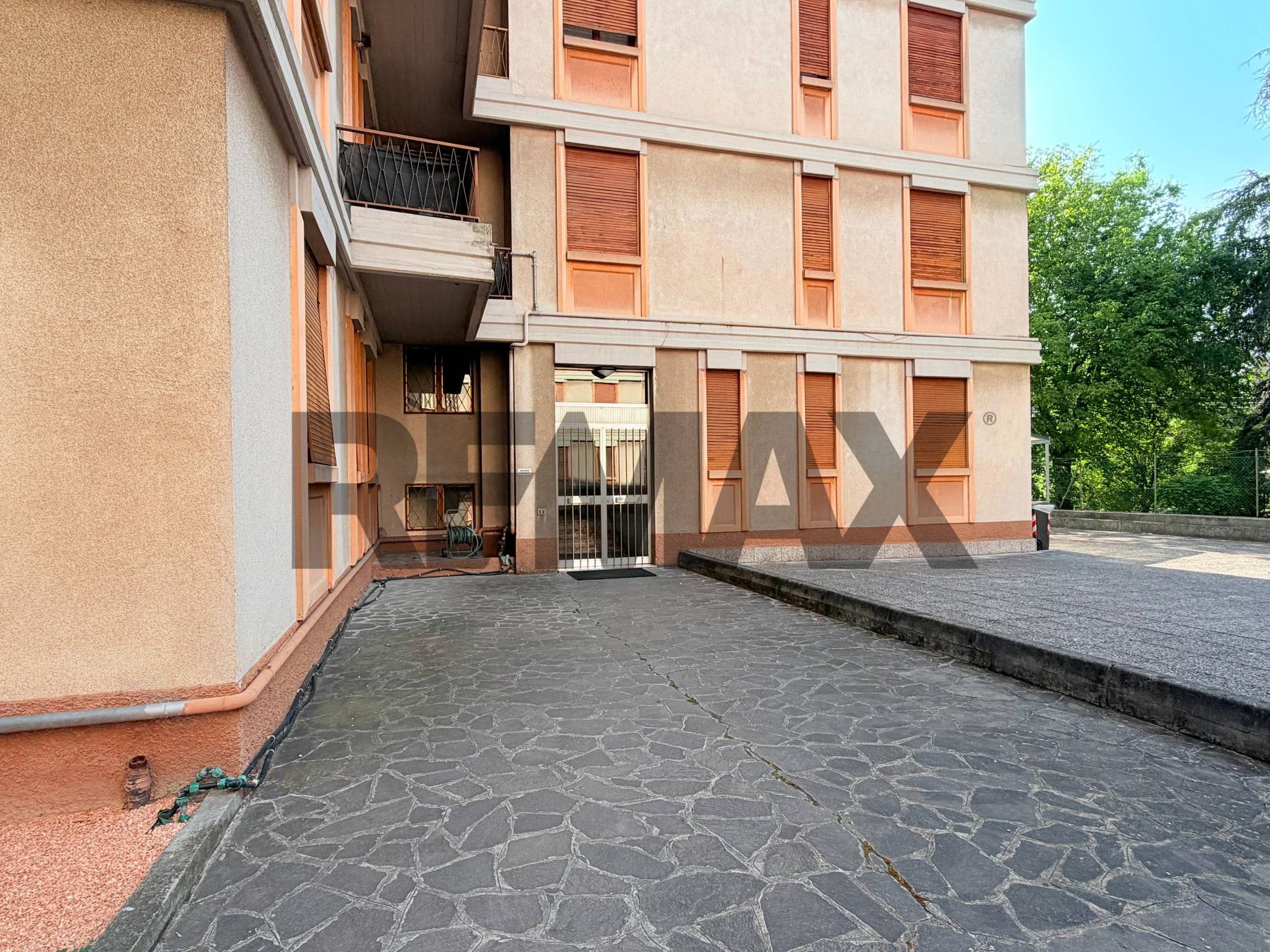 Edificio all'aperto