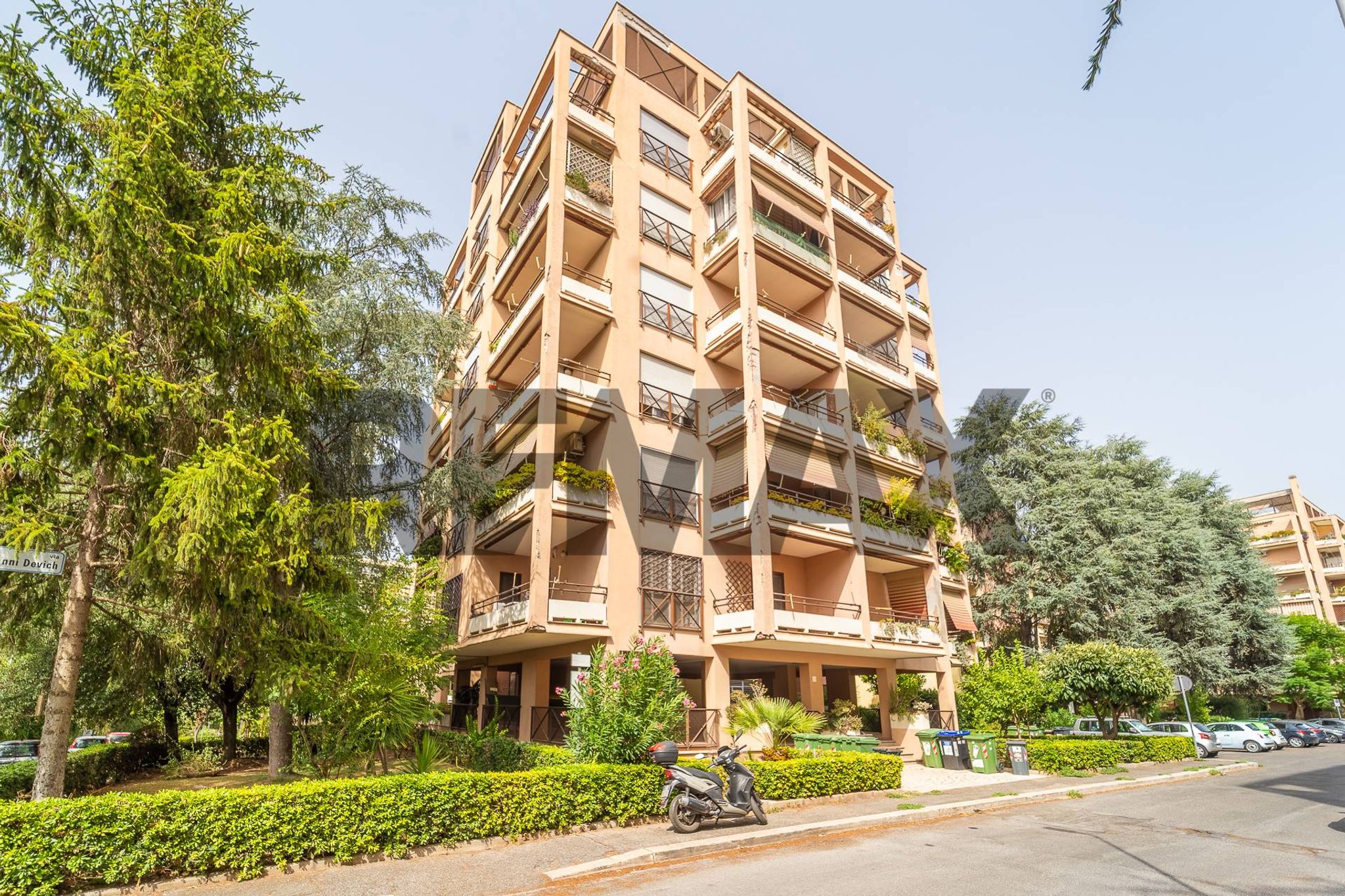 Property in Roma