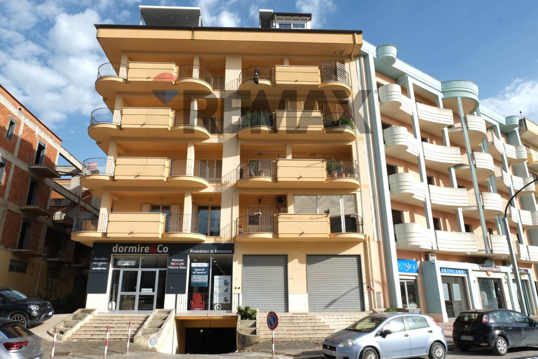 Edificio all'aperto