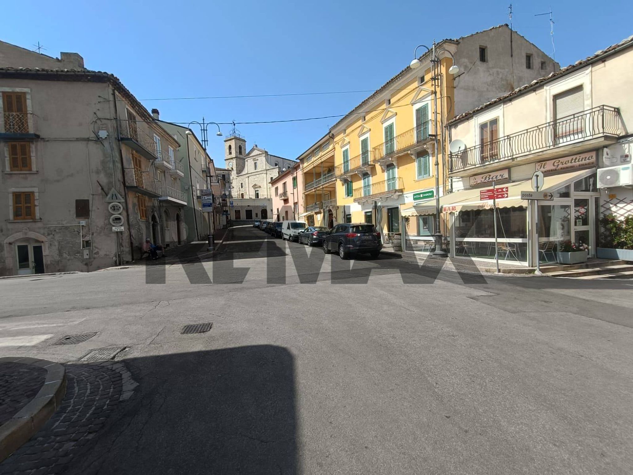 Edificio all'aperto