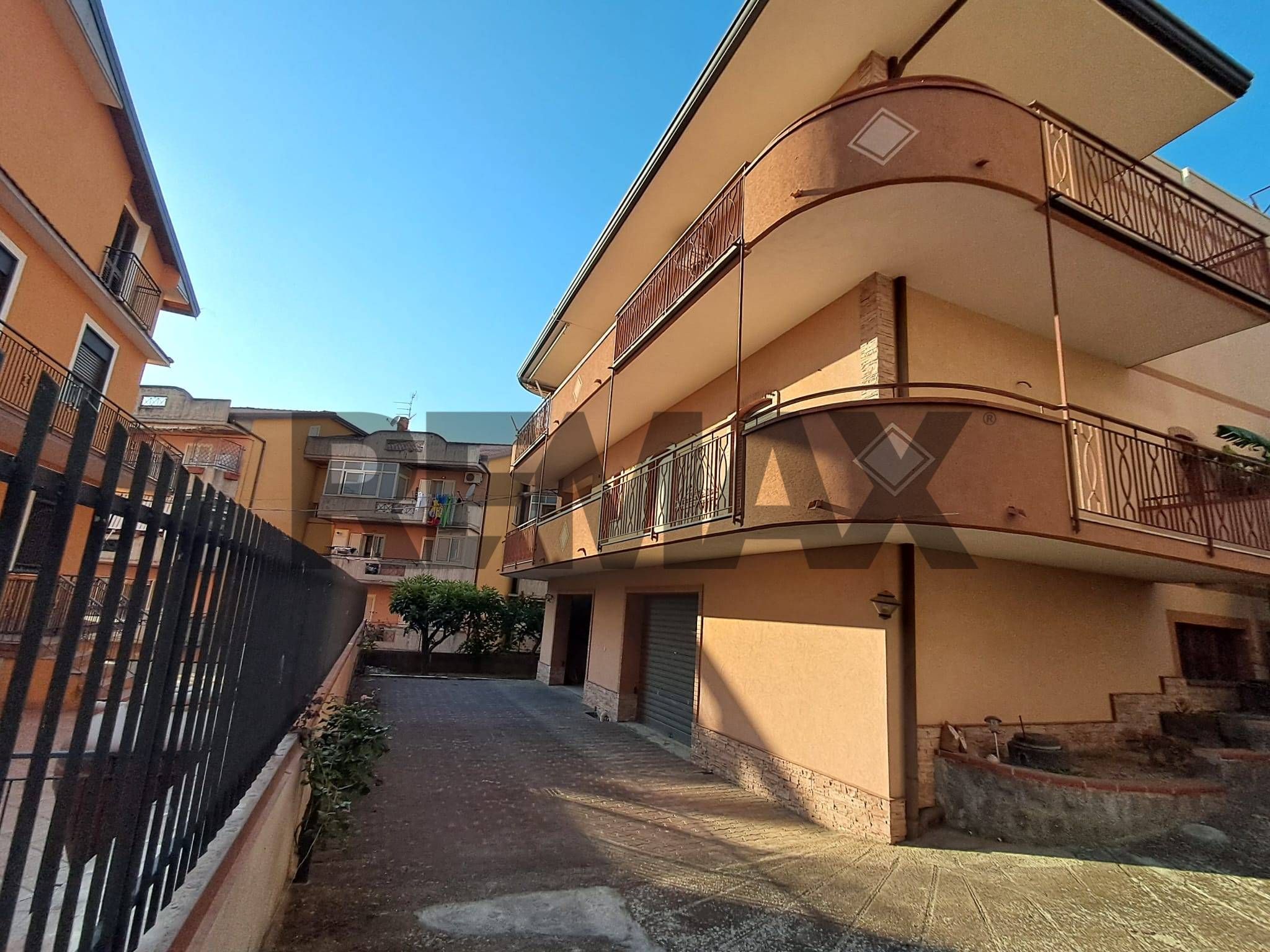 Edificio all'aperto