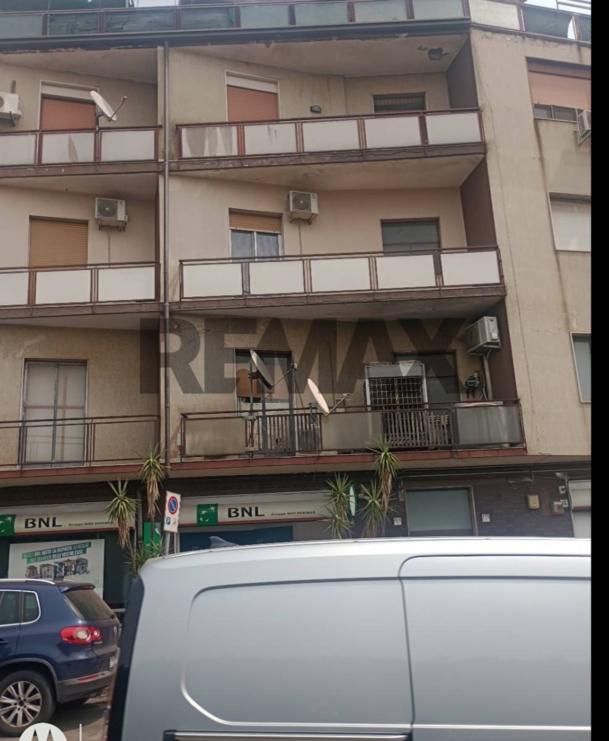 Edificio all'aperto