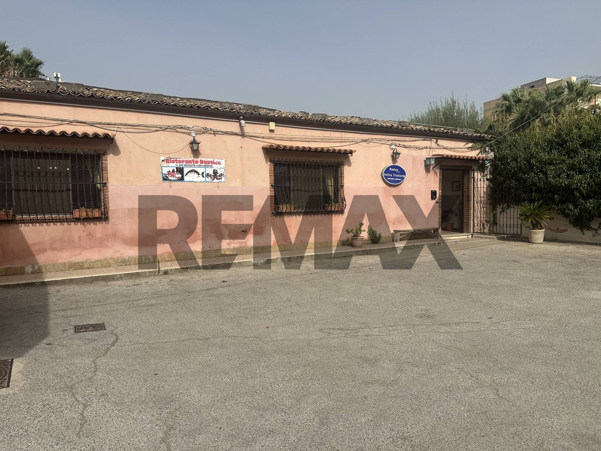 Property in Avola