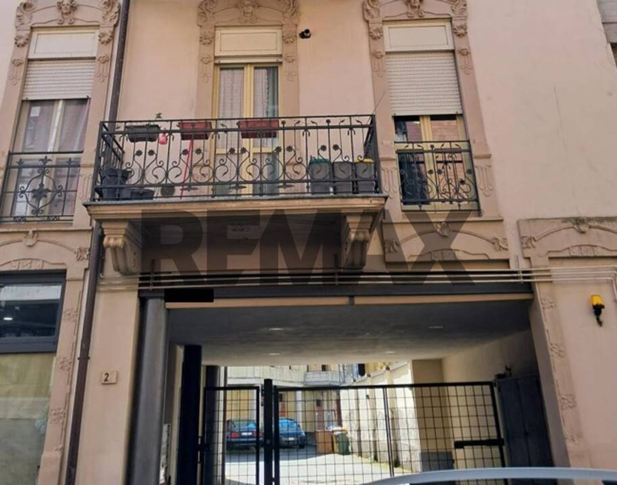 Edificio all'aperto