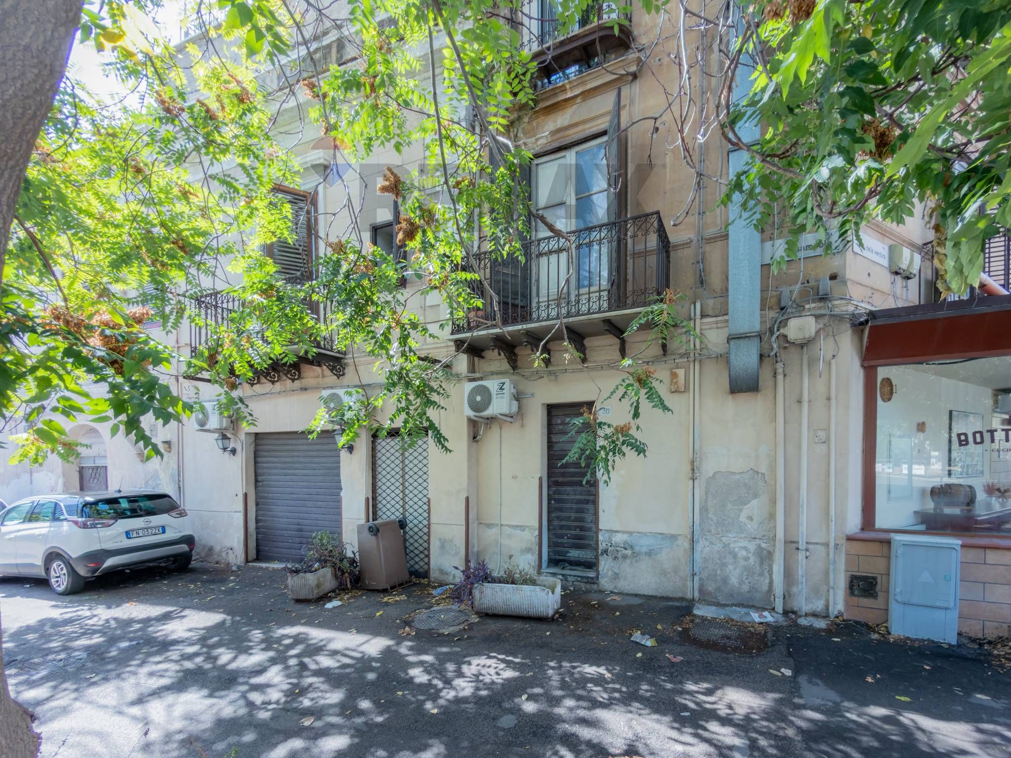 Edificio all'aperto