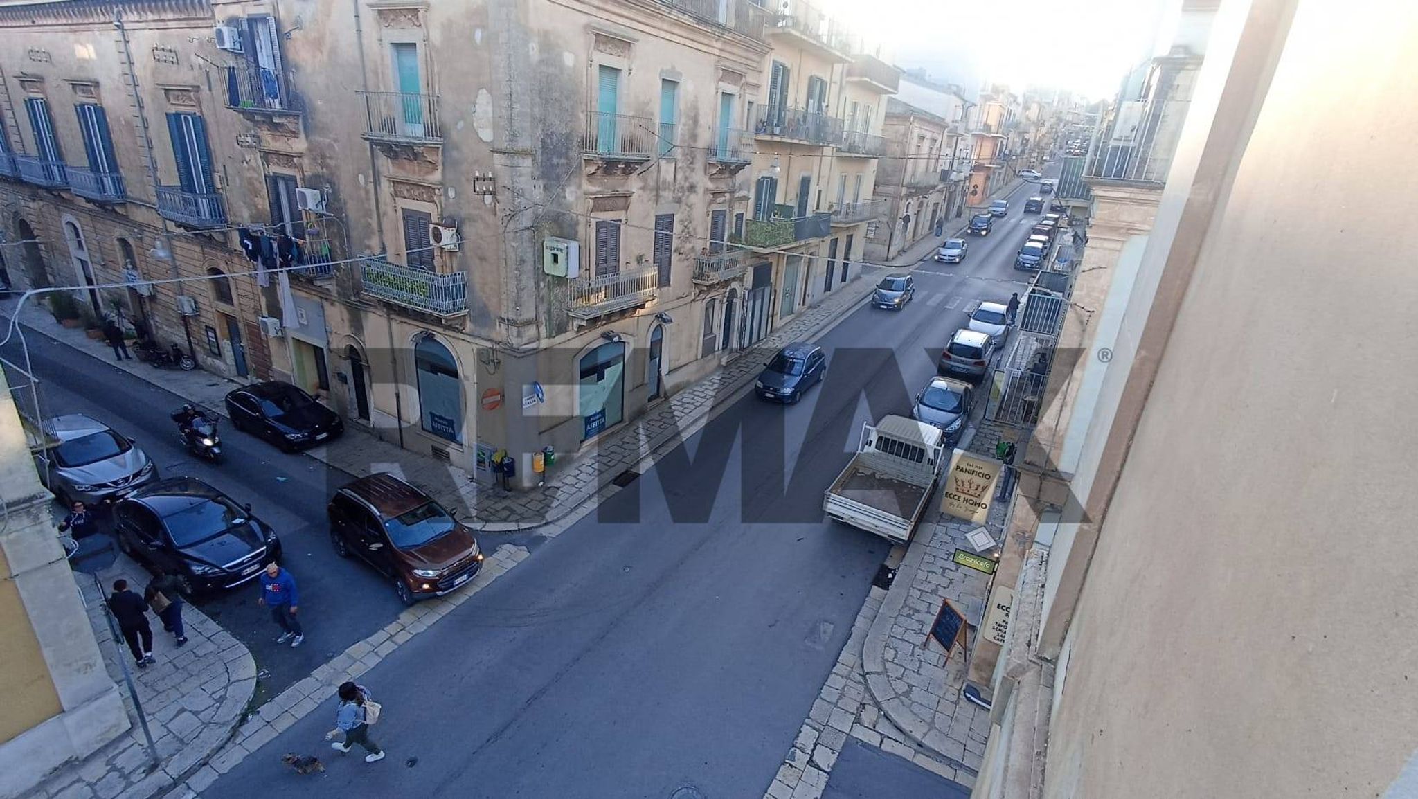 Edificio all'aperto
