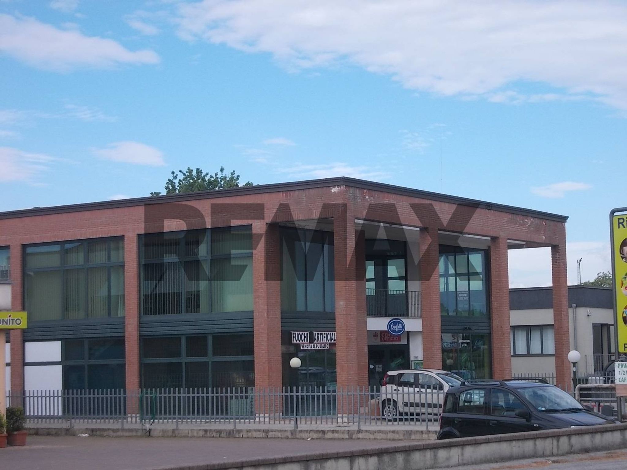 Edificio all'aperto