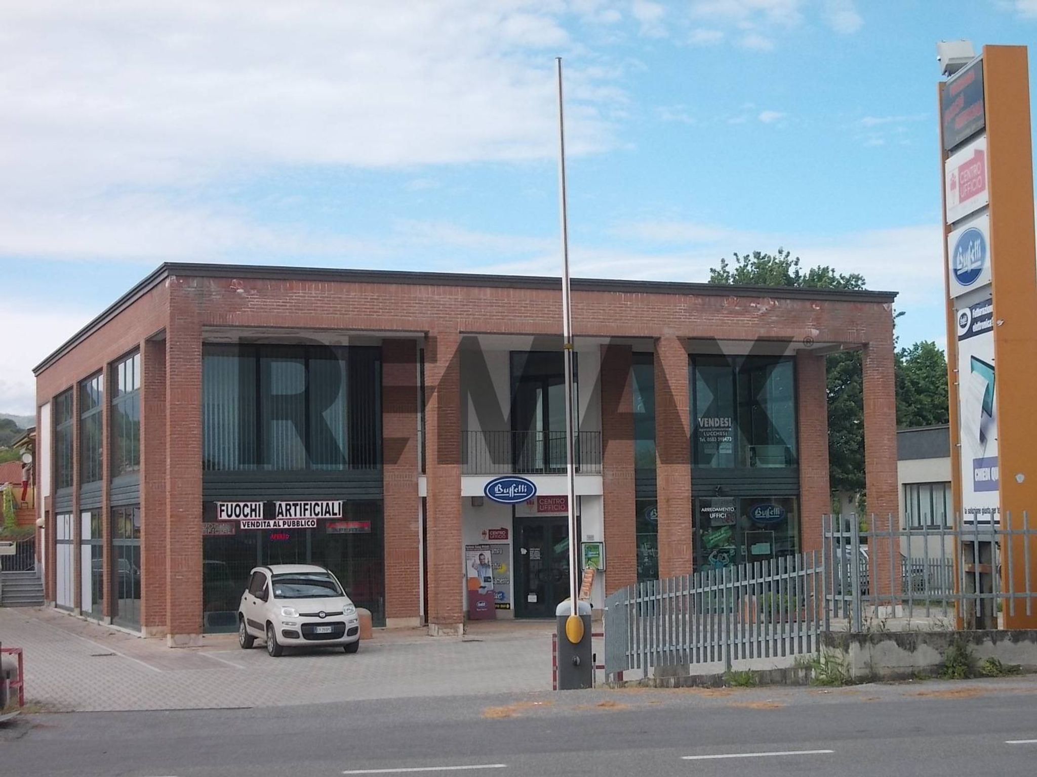 Edificio all'aperto