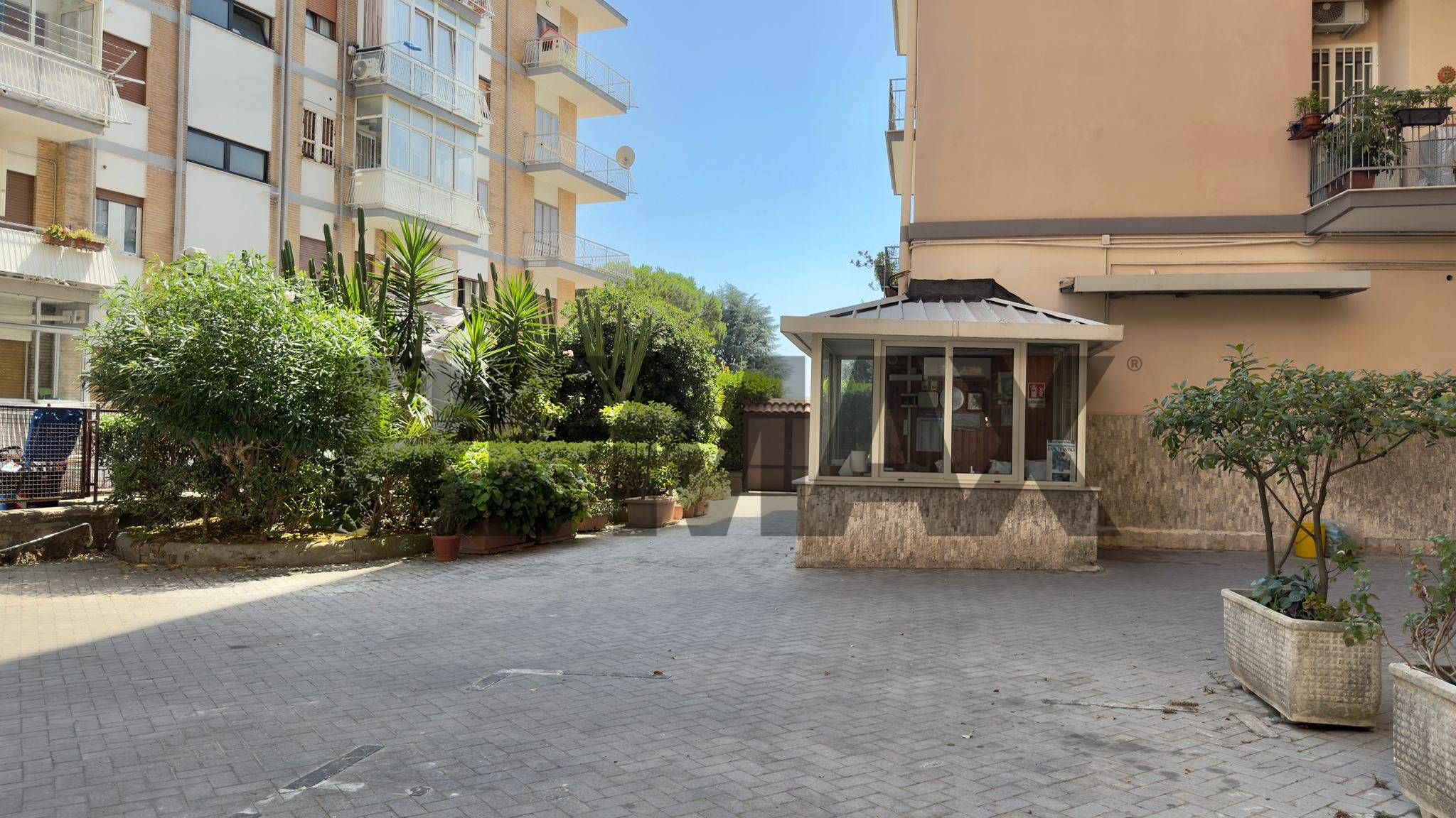 Edificio all'aperto