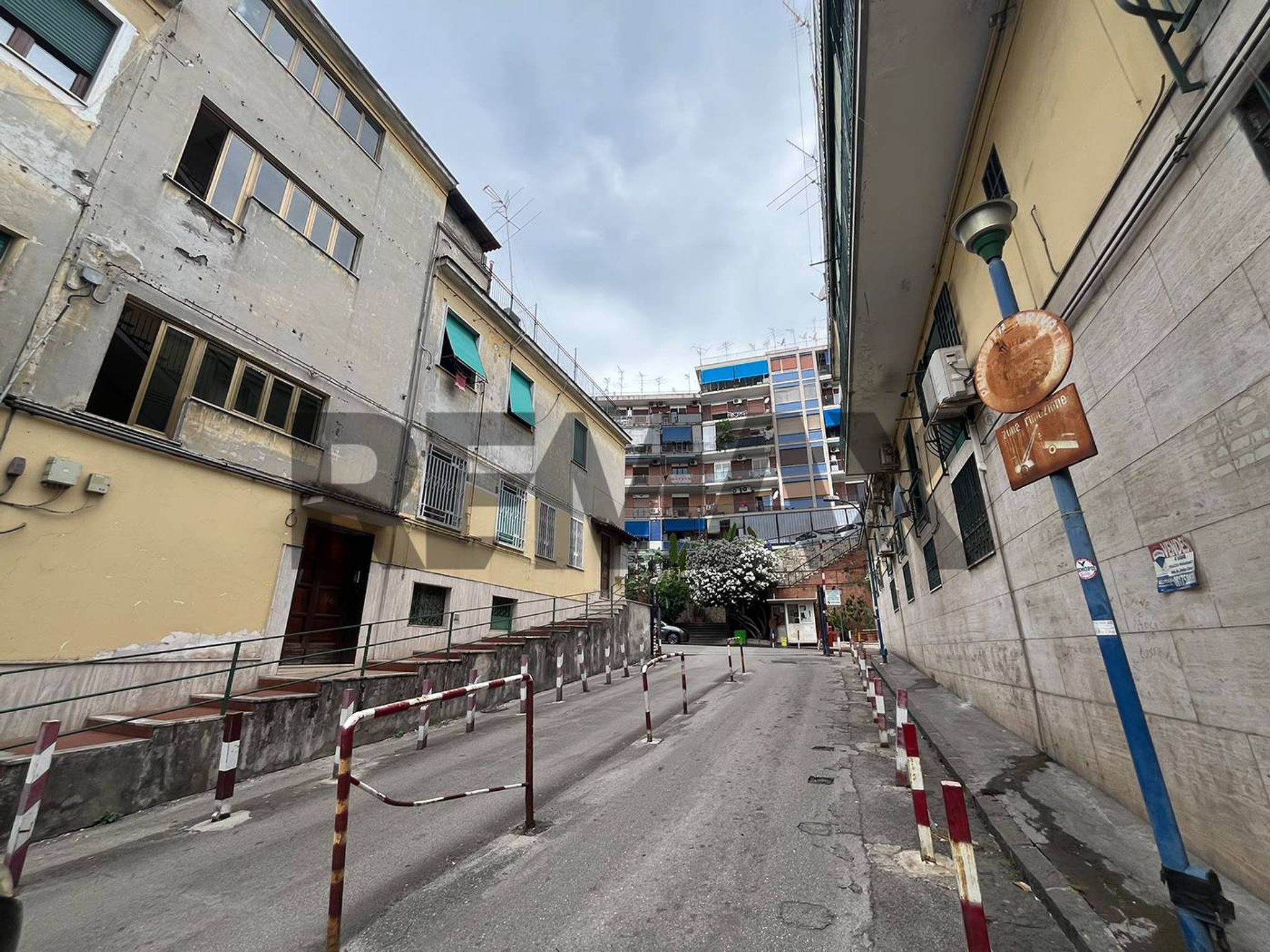 Edificio all'aperto