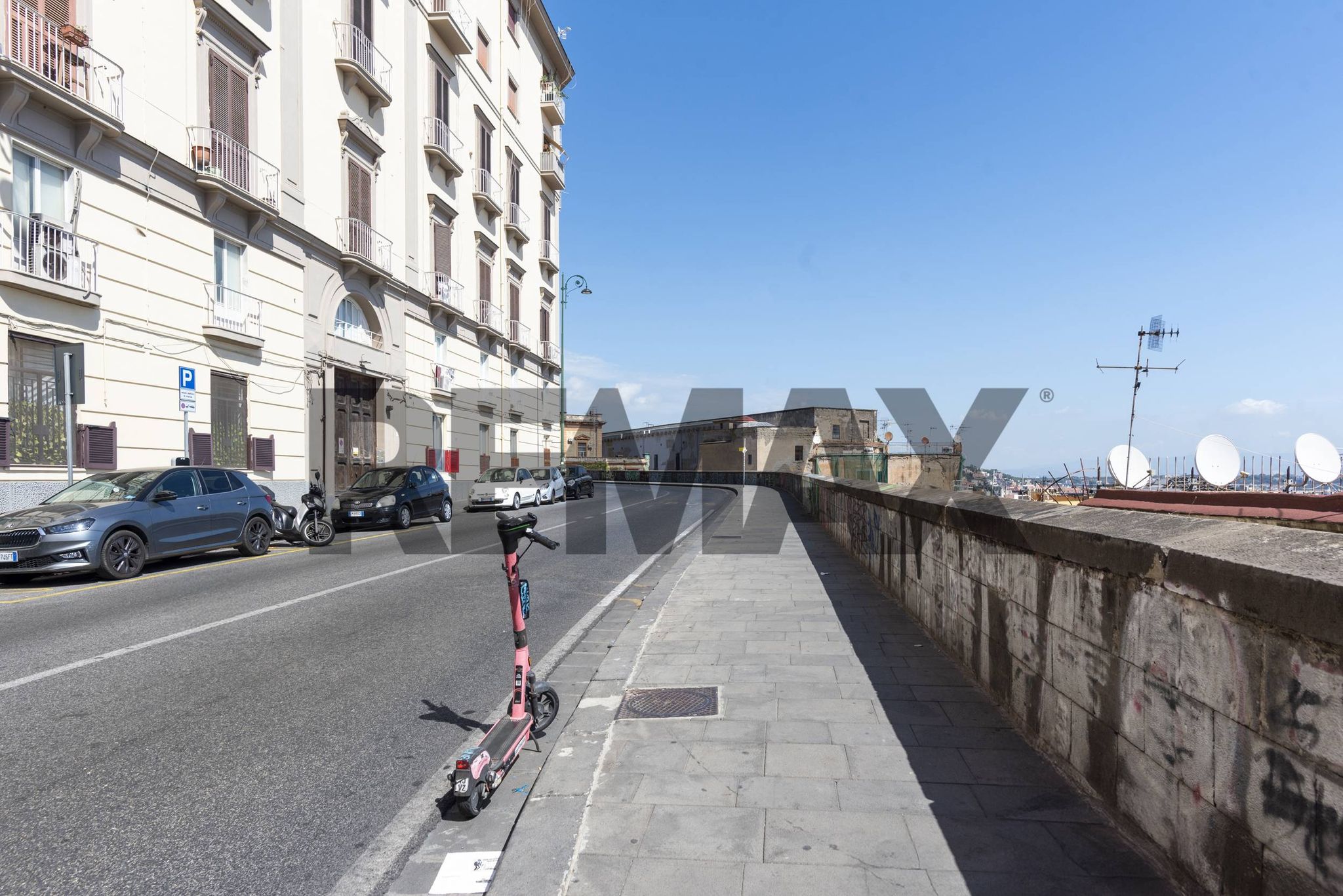 Edificio all'aperto