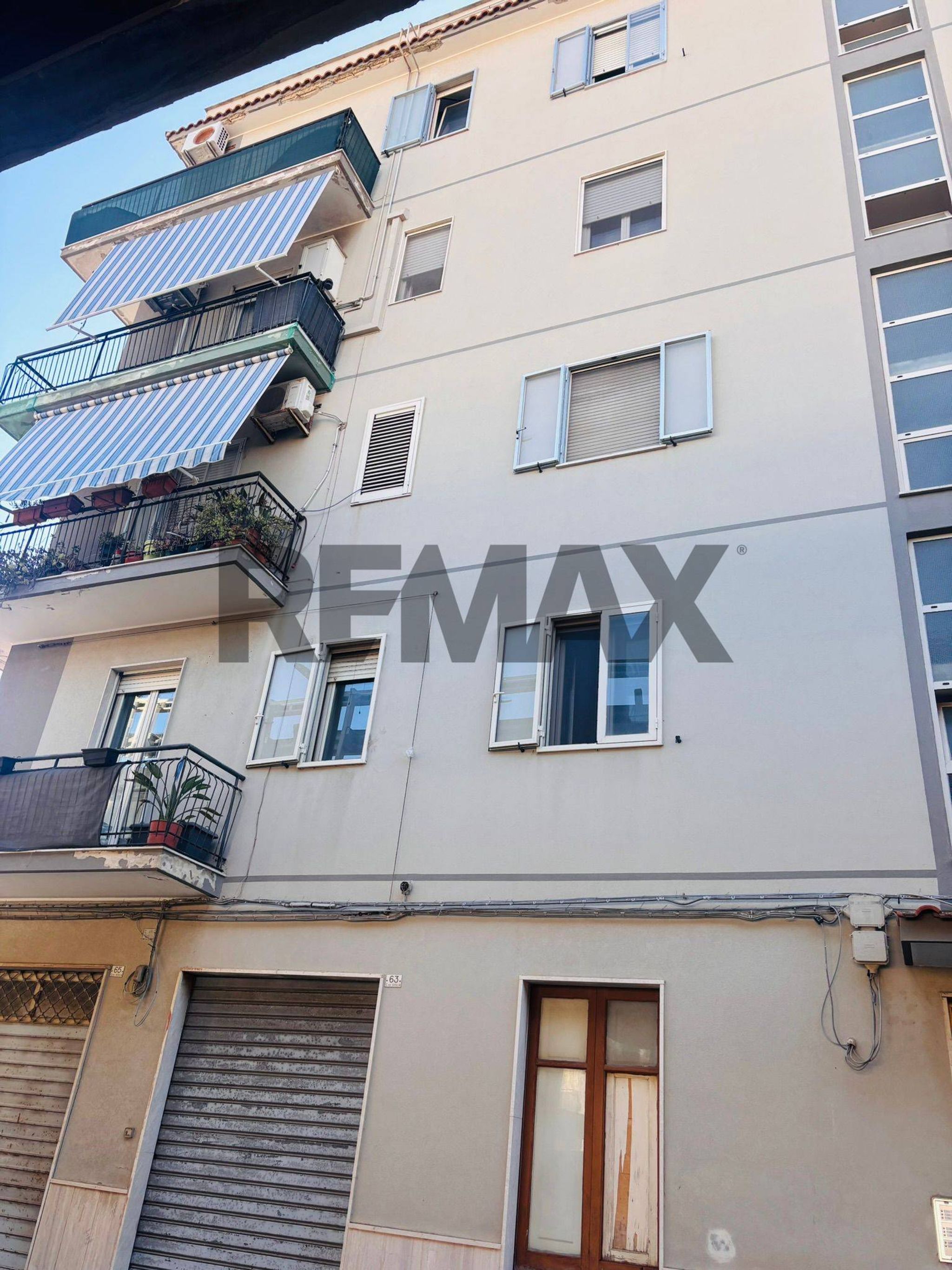 Edificio all'aperto