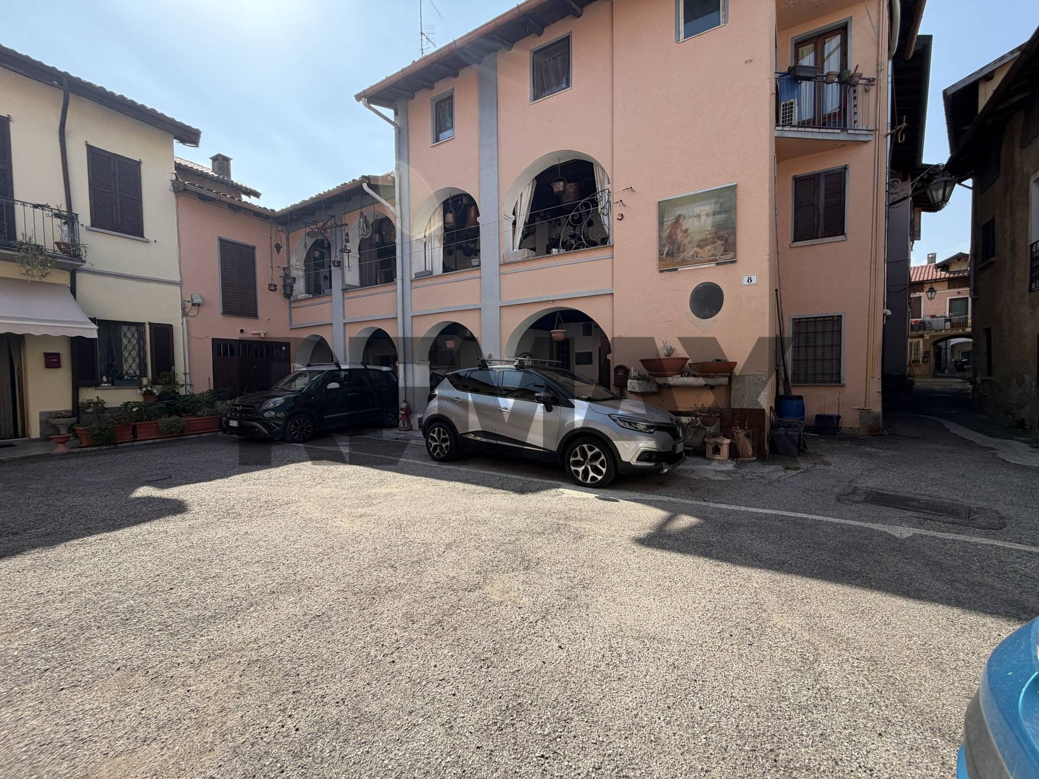 Edificio all'aperto