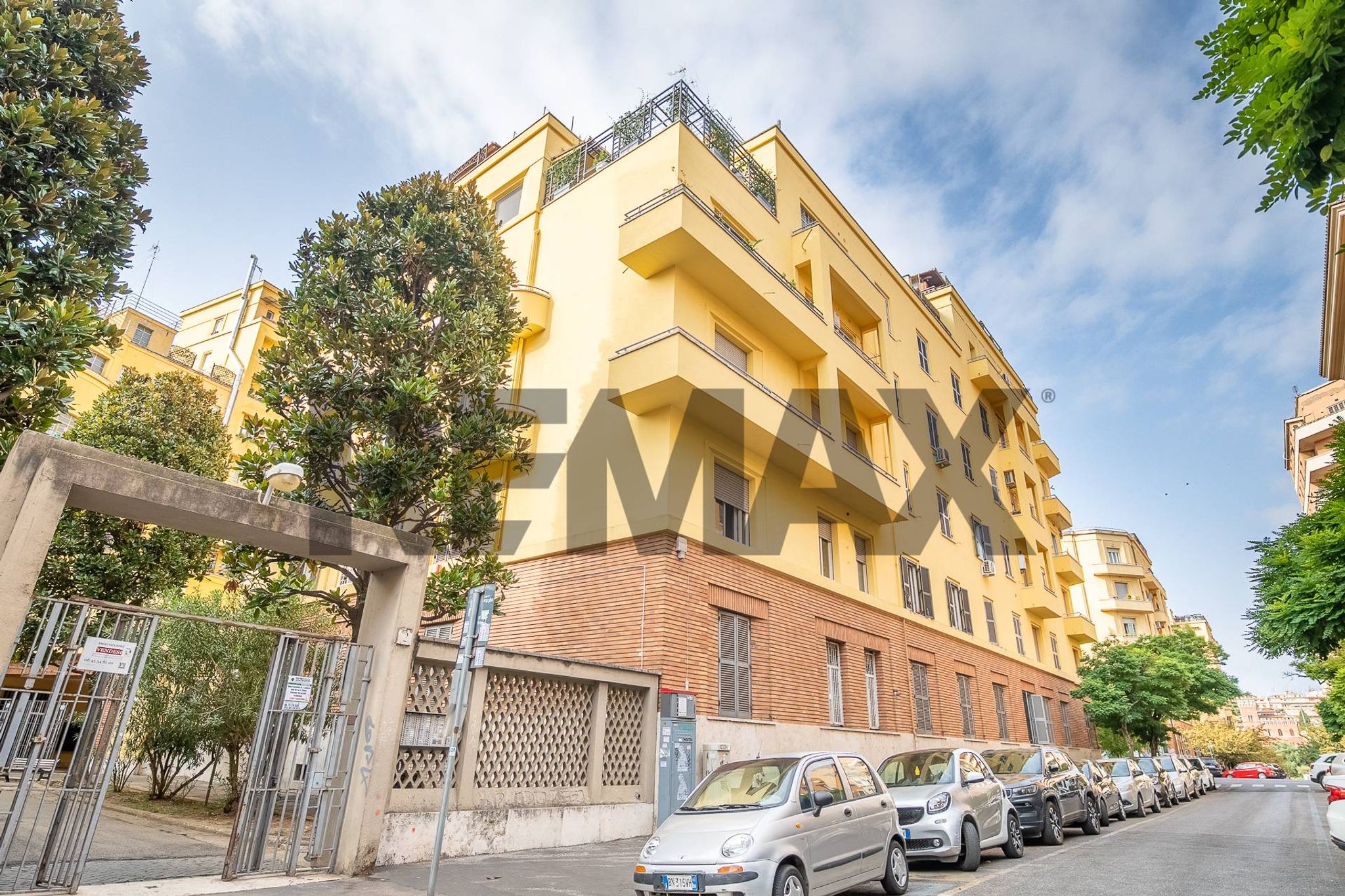 Edificio all'aperto