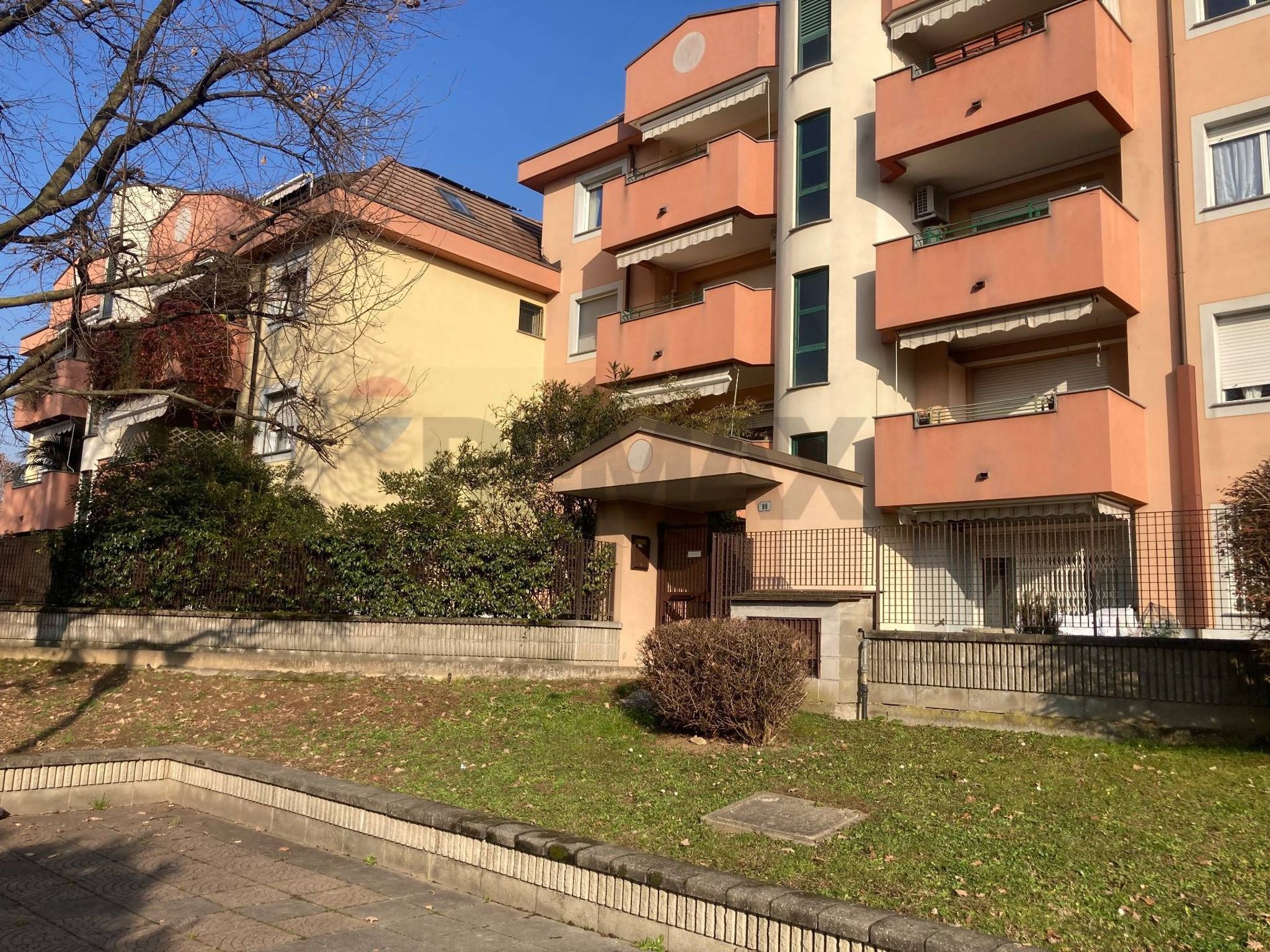Edificio all'aperto